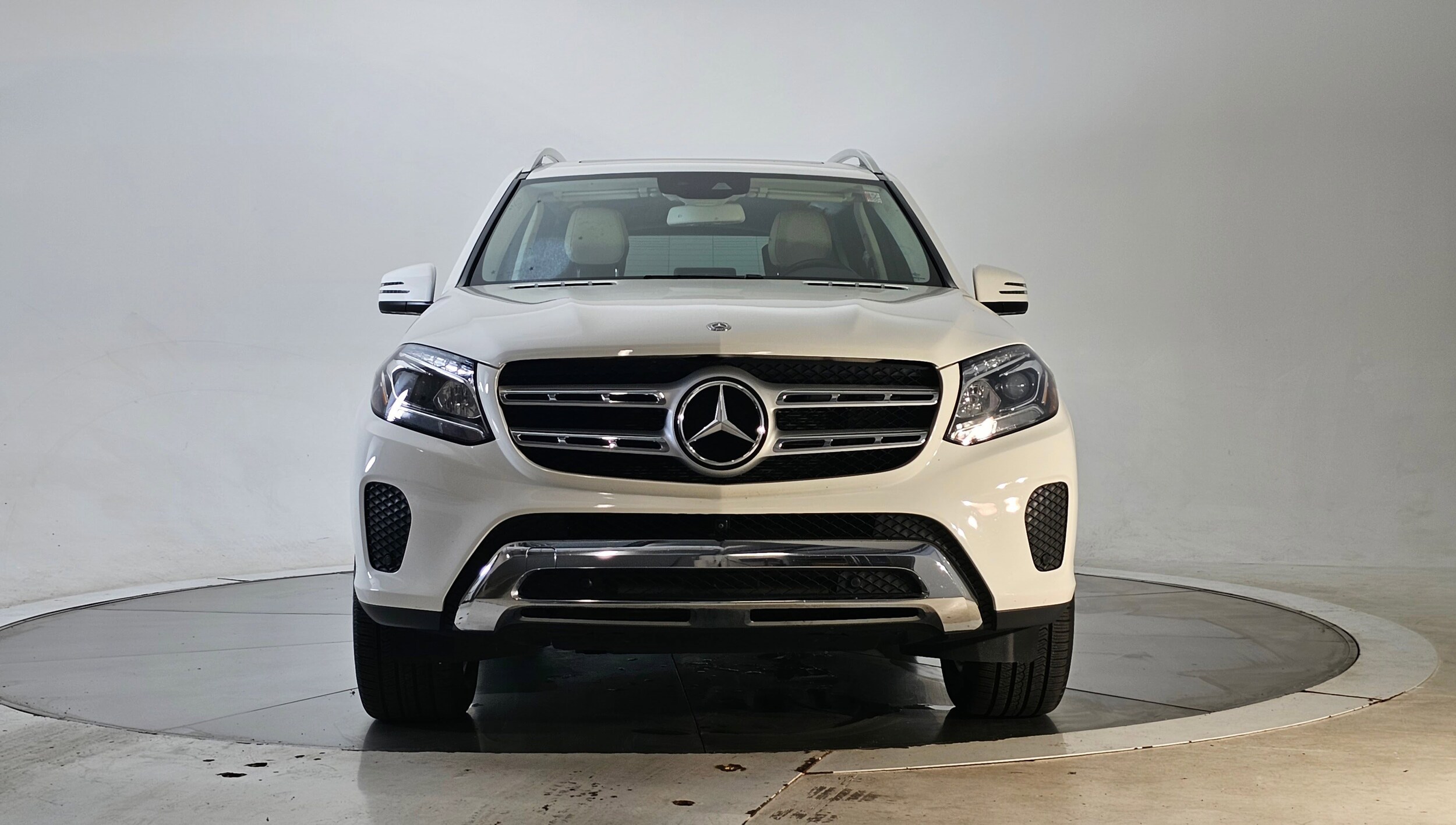 2019 Mercedes Benz GLS 450 4MATIC photo 3
