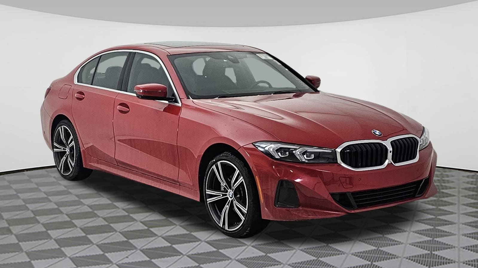 2024 BMW 3 Series 330i's photo