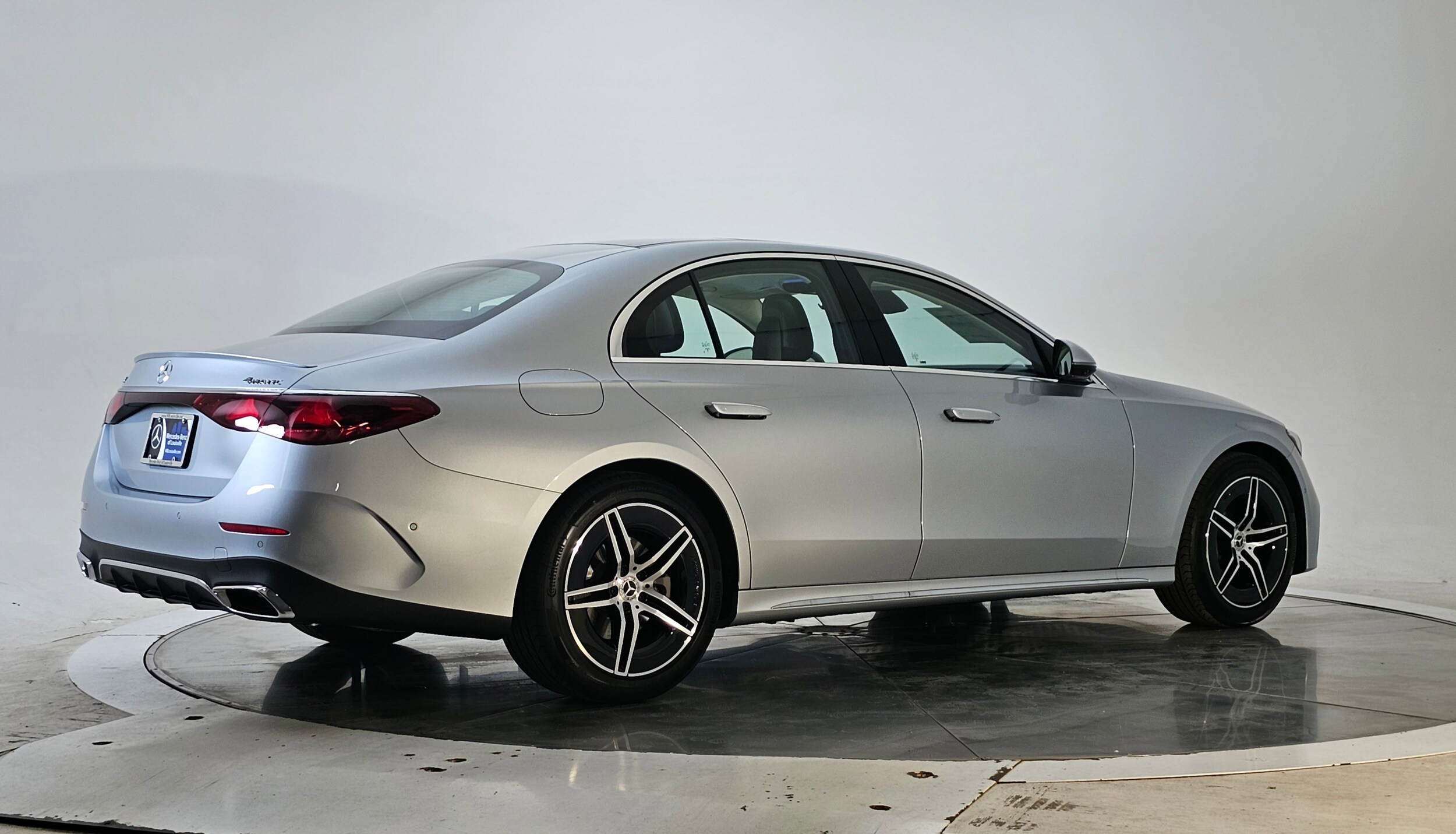 2026 Mercedes Benz E 350 photo 3