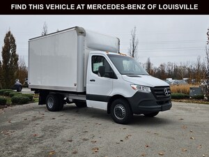 2024 Mercedes-Benz Sprinter Cab Chassis Standard Roof Truck