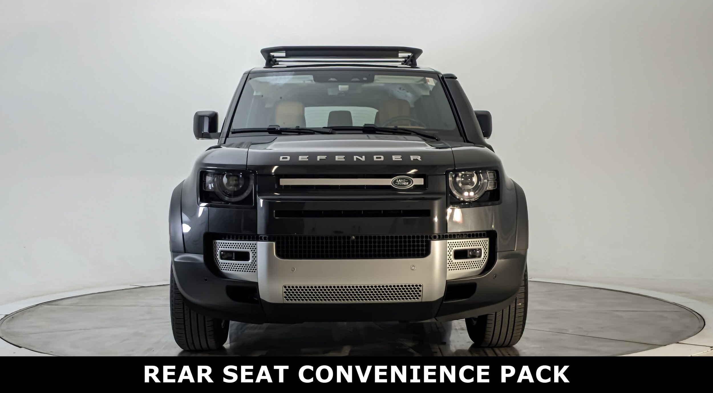 2023 Land Rover Defender 130 First Edition photo 3
