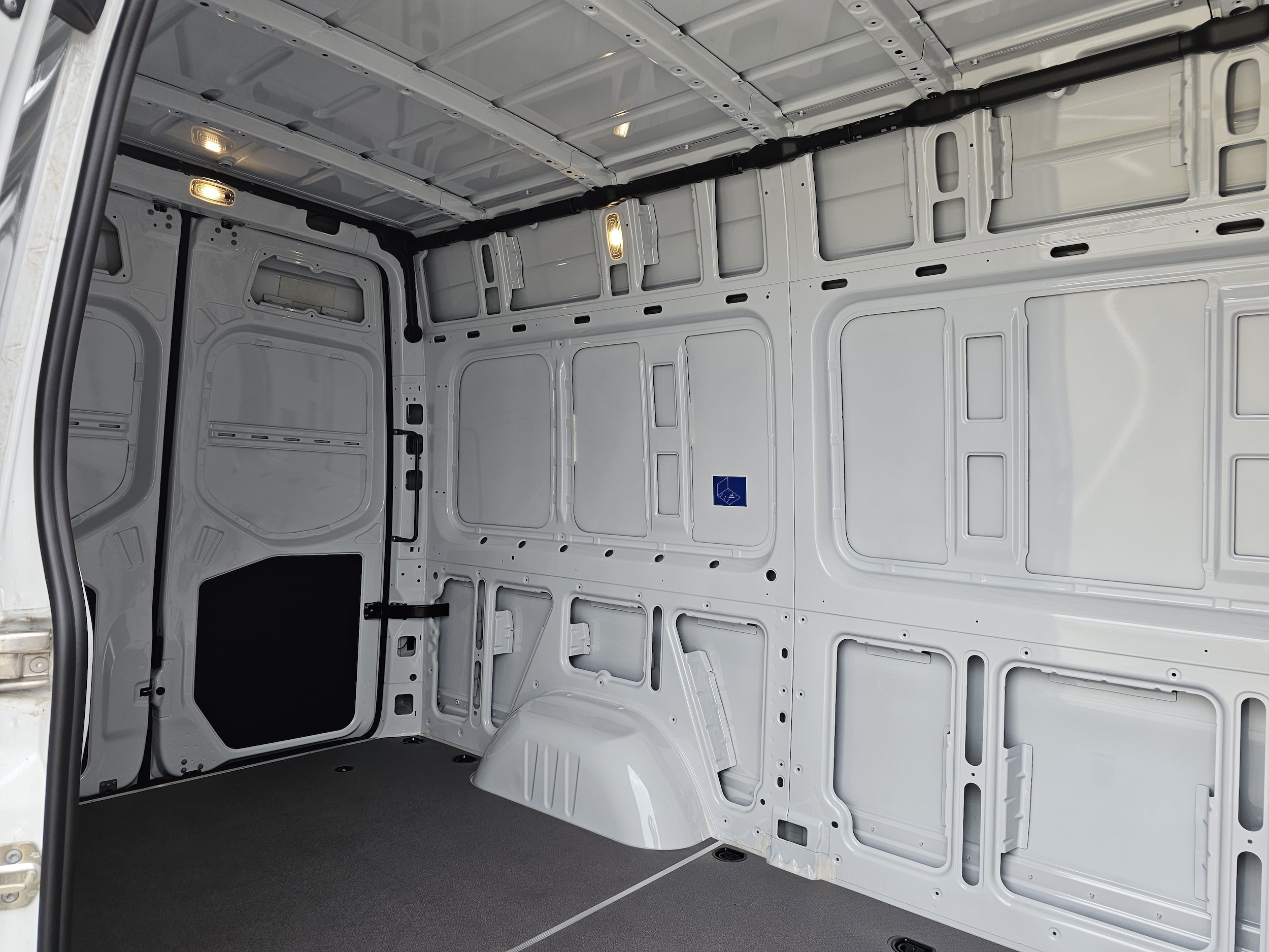 2025 Mercedes-Benz Sprinter Cargo Van Base - Photo 26