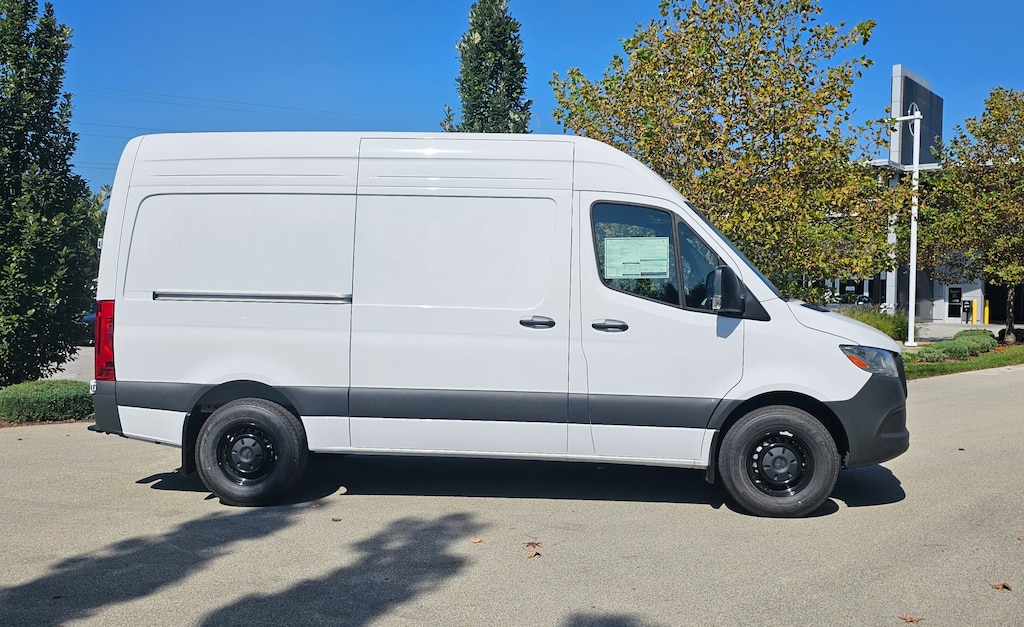 New 2025 Mercedes-Benz Sprinter 2500 Cargo 144 WB Van Cargo Van