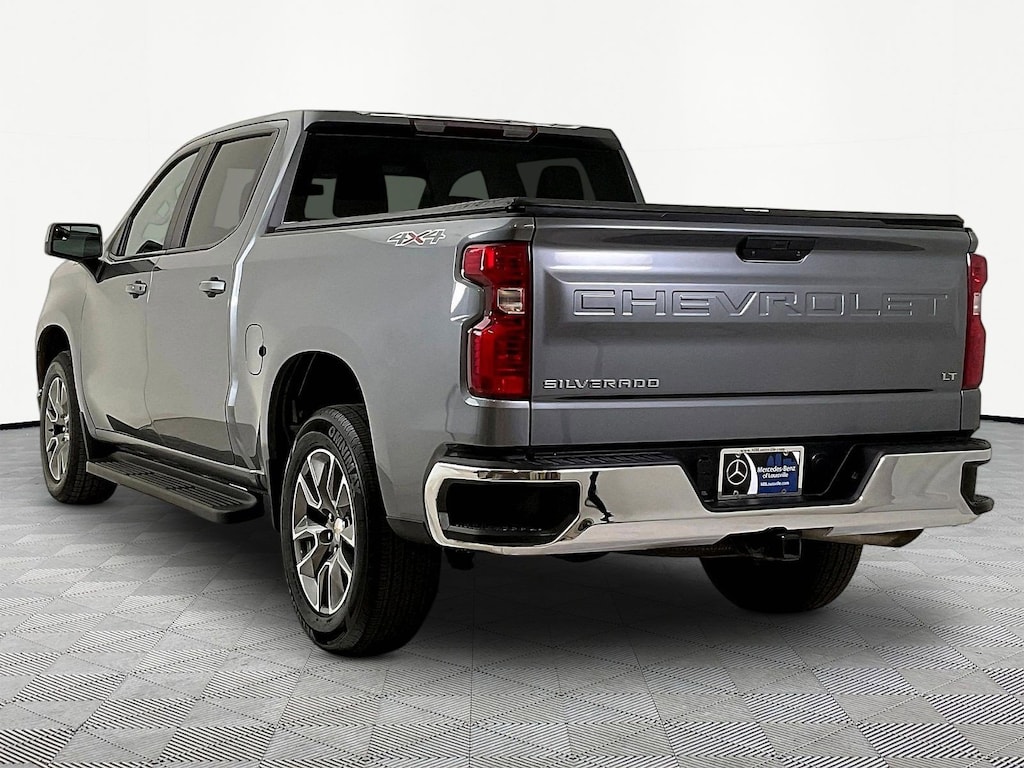 Used 2022 Chevrolet Silverado 1500 LTD LT Truck Crew Cab