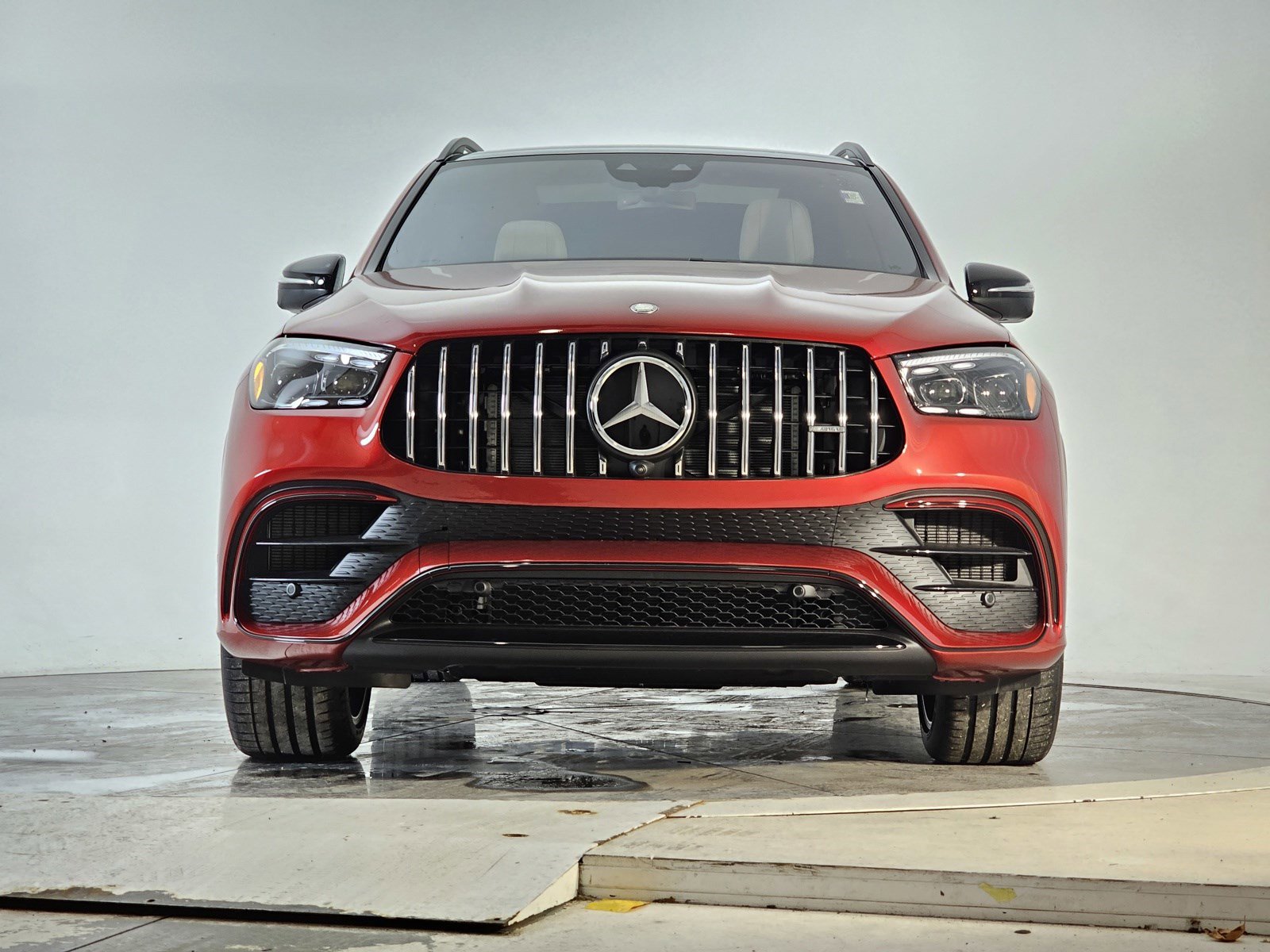 2025 Mercedes Benz GLE AMG 63 S photo 4