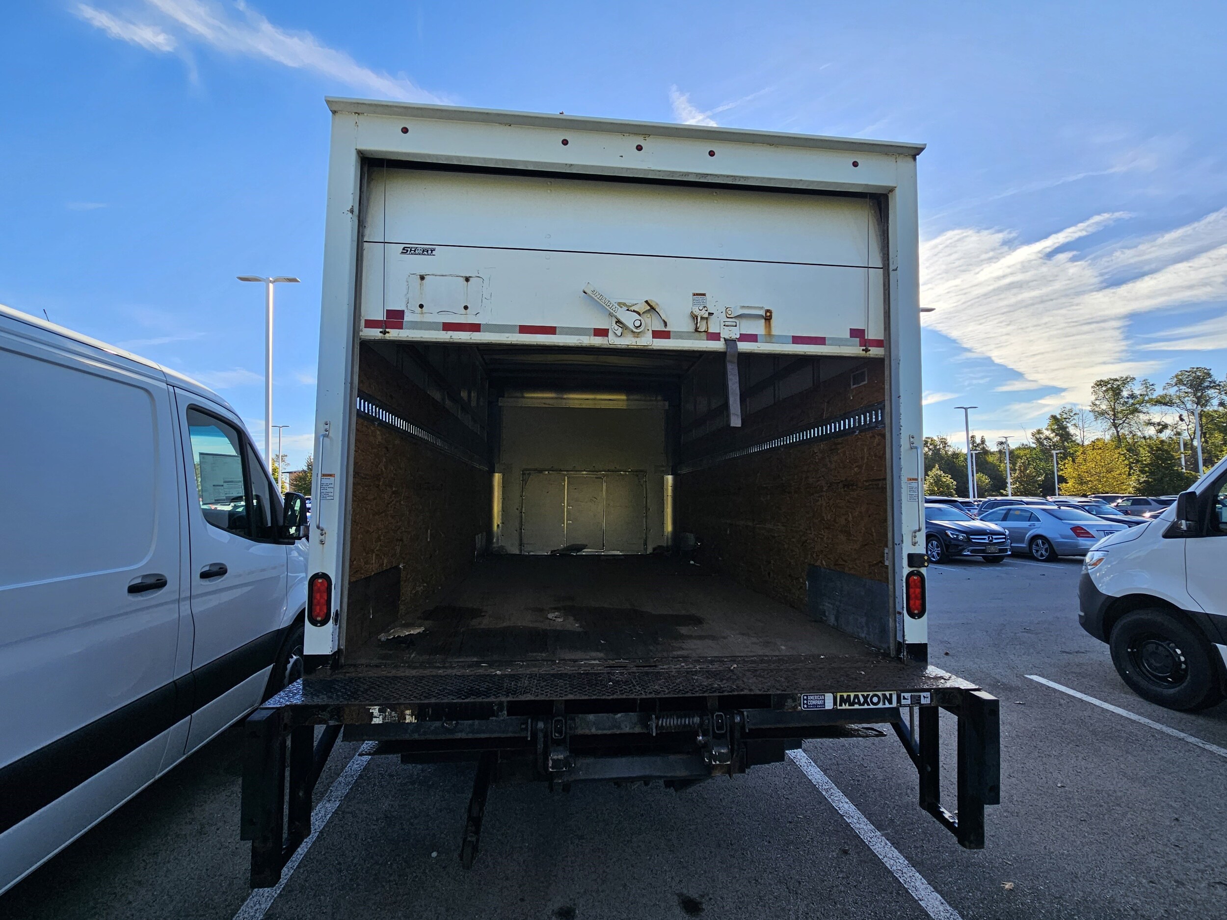 2019 Ford E-350 Base photo 4