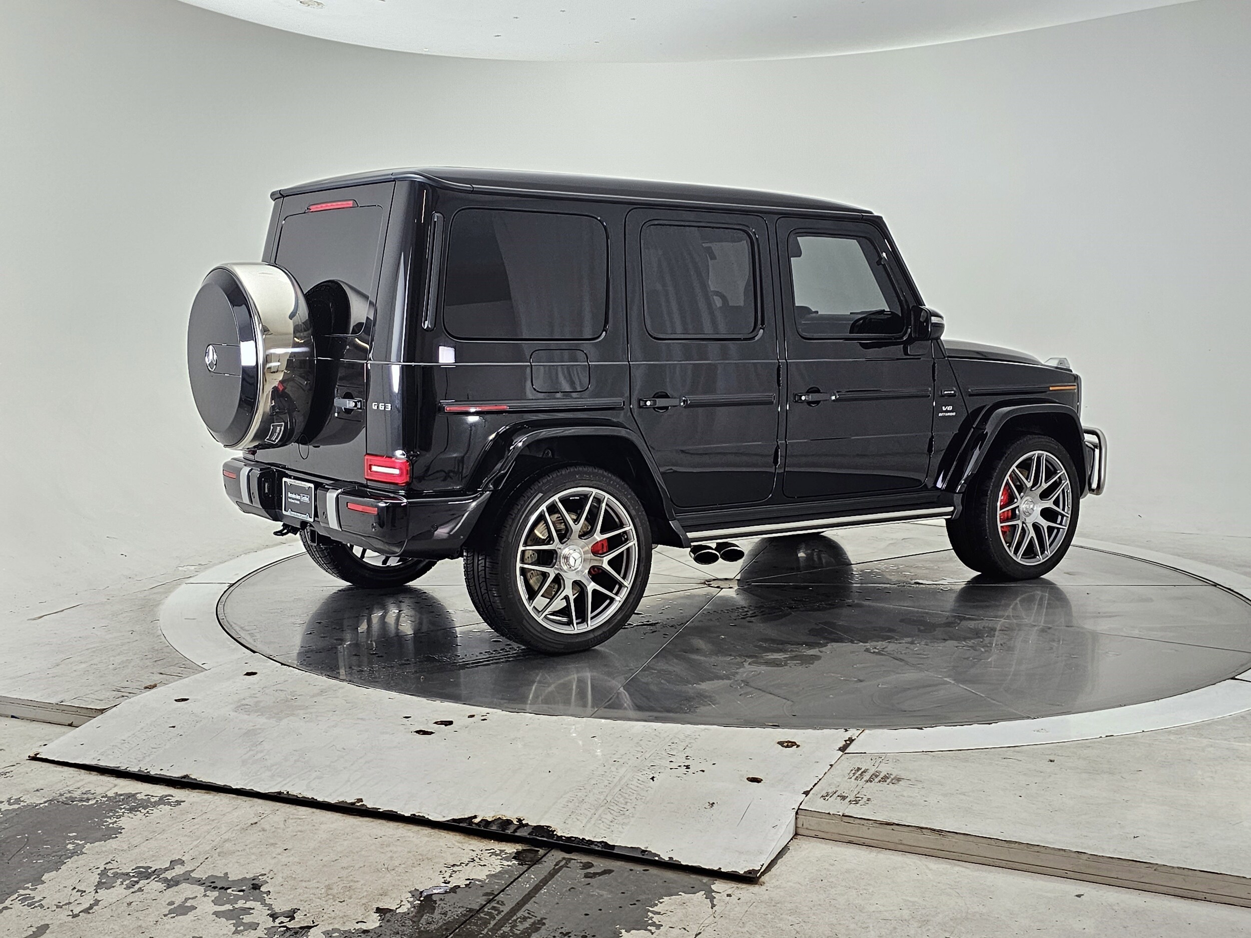 2024 Mercedes Benz G AMG 63 photo 2