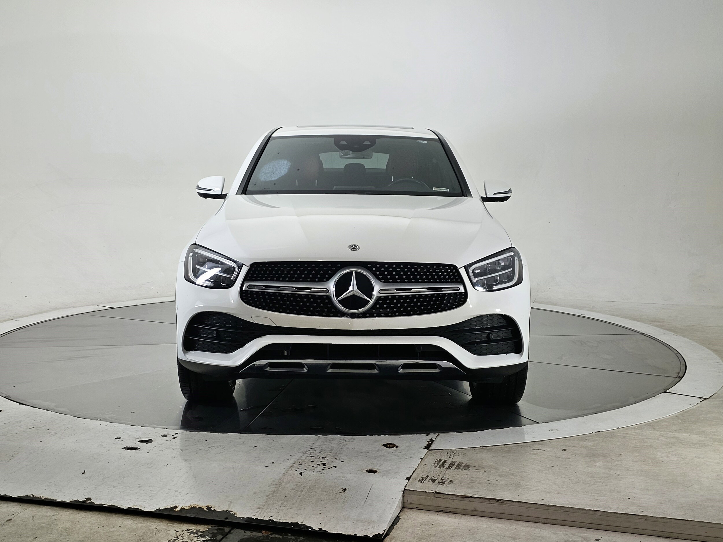 2020 Mercedes Benz GLC 300 4MATIC Coupe photo 3