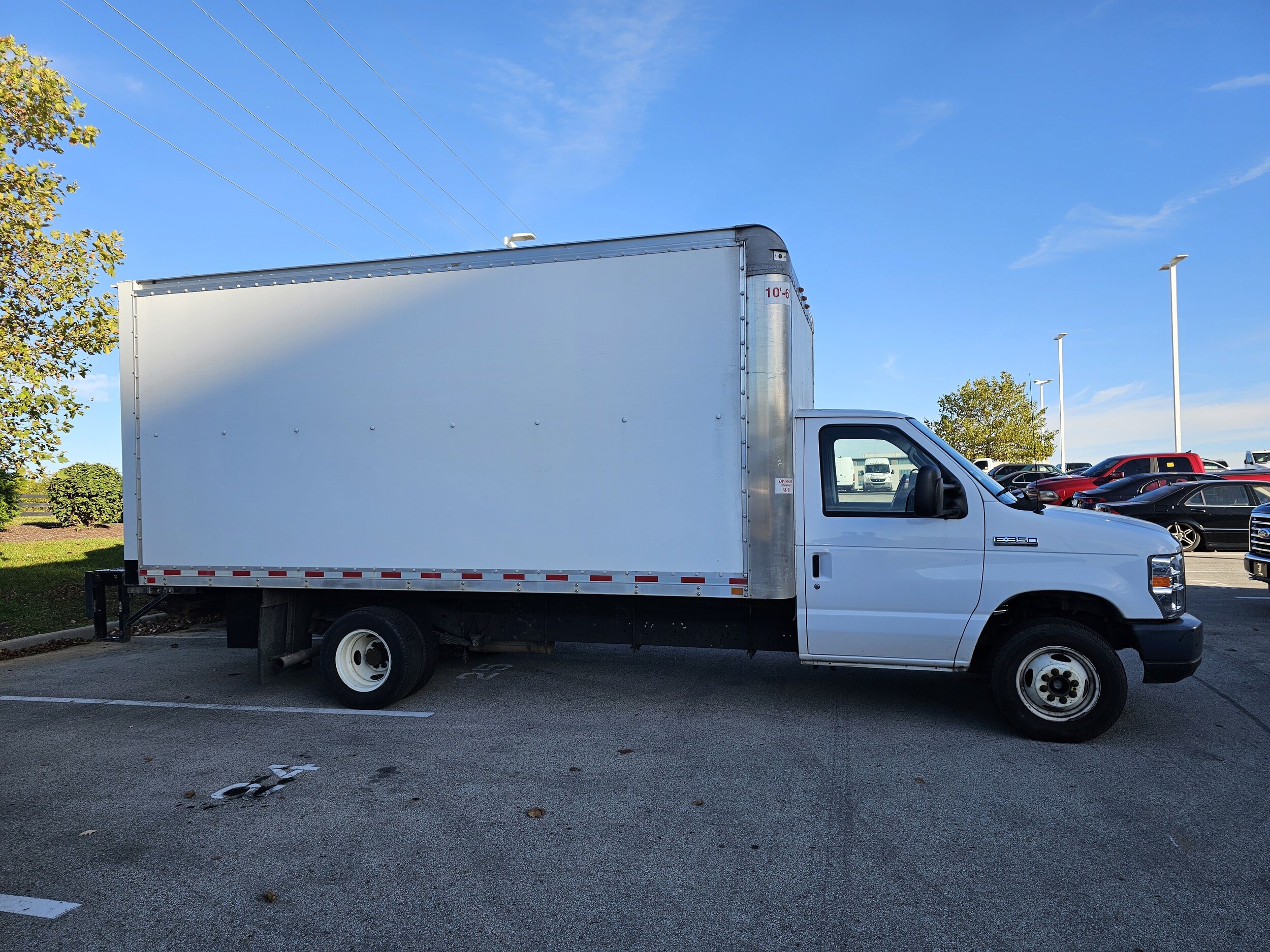 2019 Ford E-350 Base photo 2