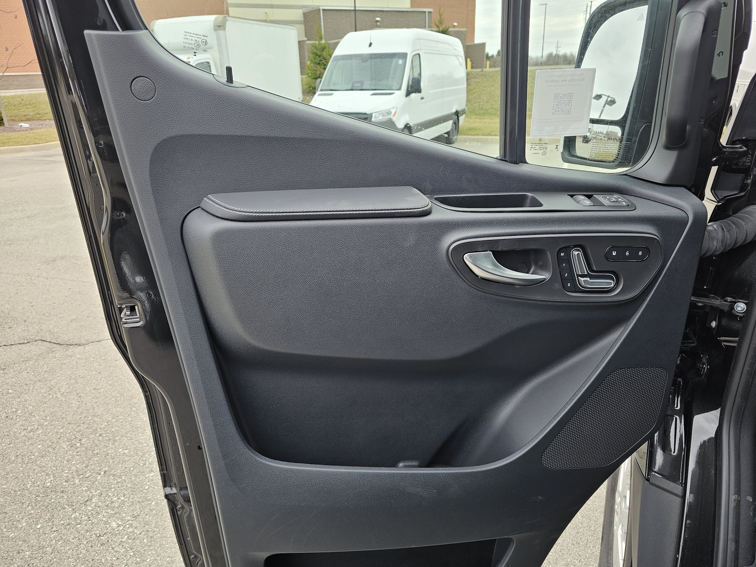 2025 Mercedes-Benz Sprinter Passenger Van Base - Photo 15