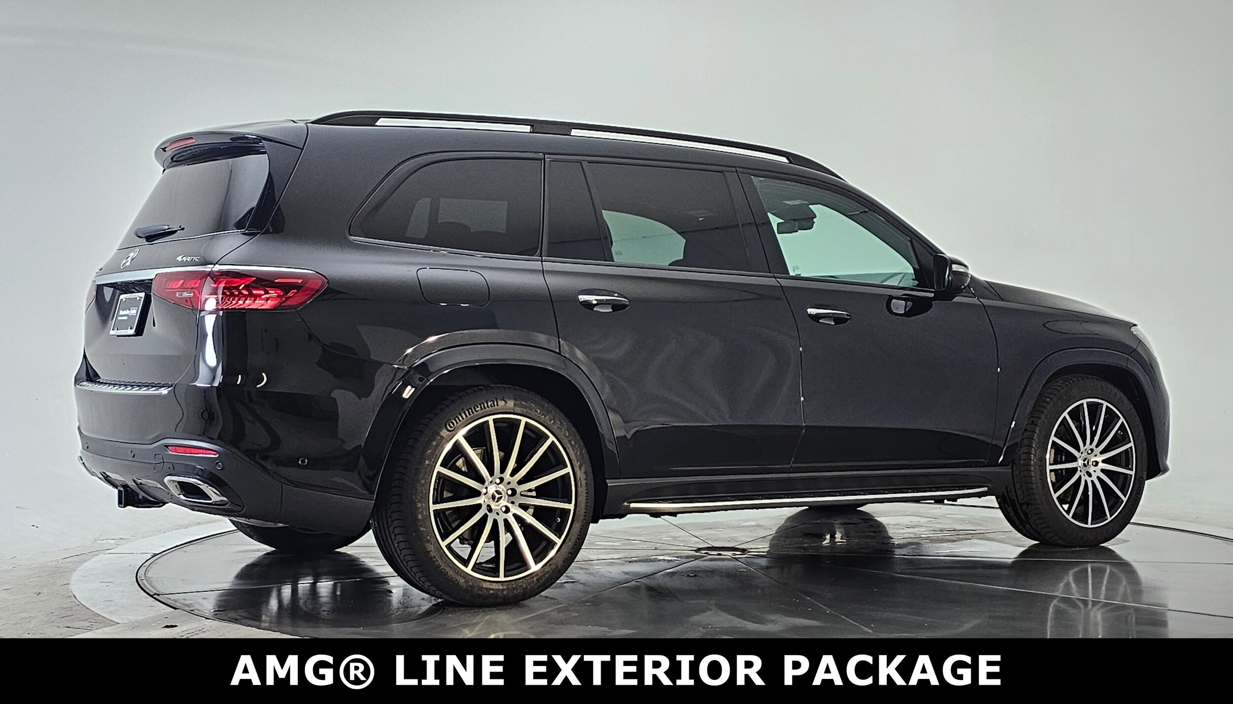 2024 Mercedes Benz GLS 450 4MATIC photo 2