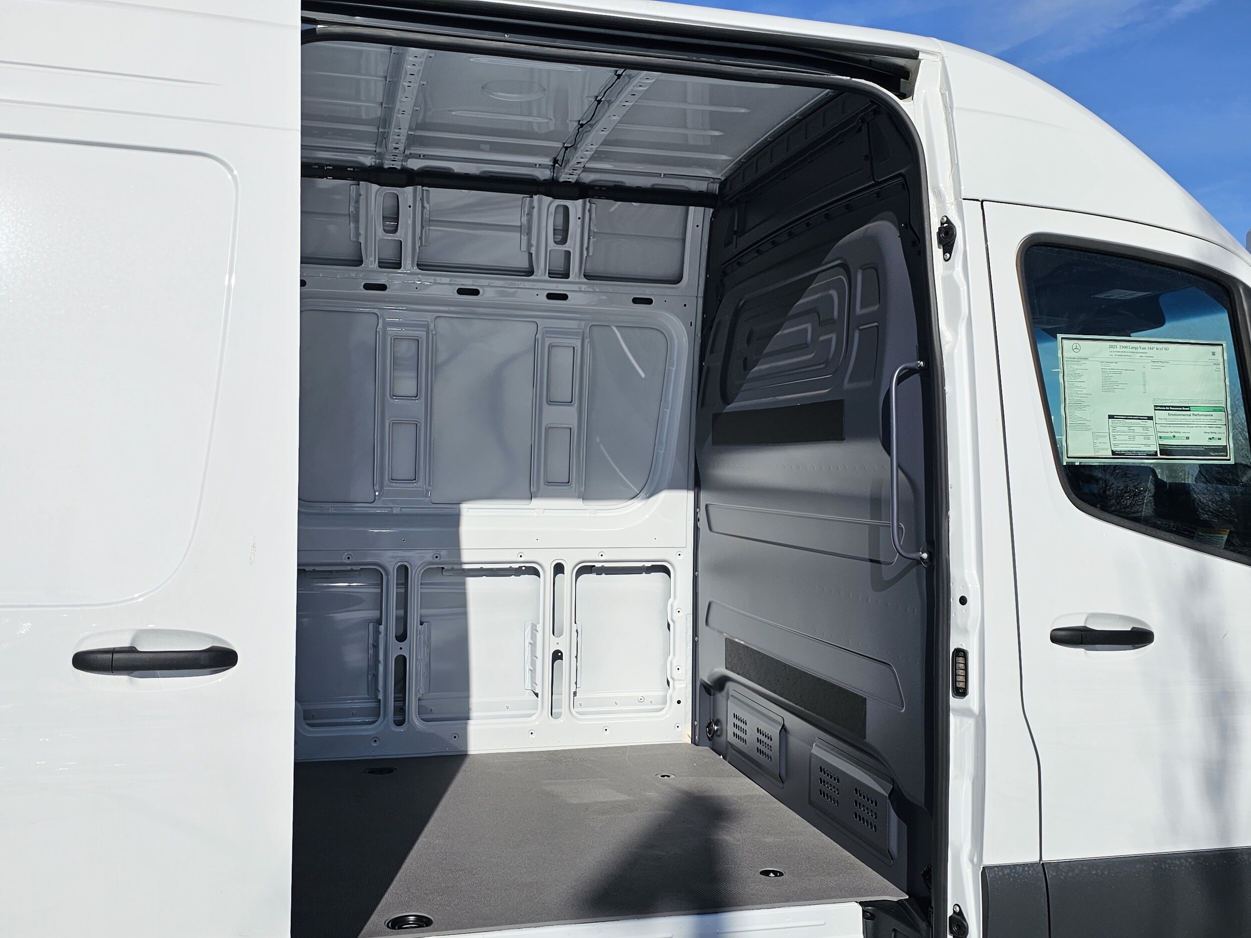 2025 Mercedes-Benz Sprinter Cargo Van Base - Photo 10