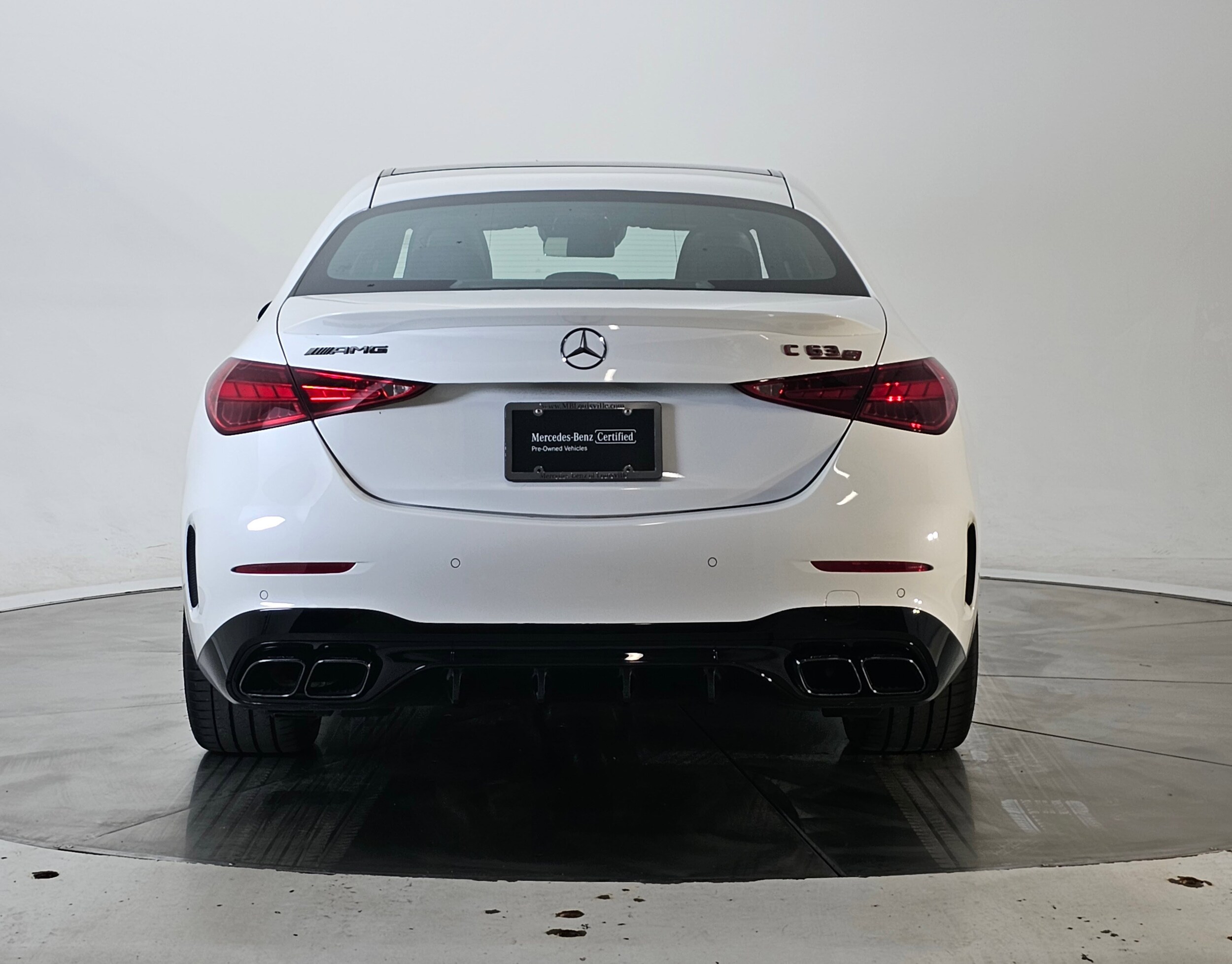 2024 Mercedes Benz C AMG 63 S E PERFORMANCE photo 2