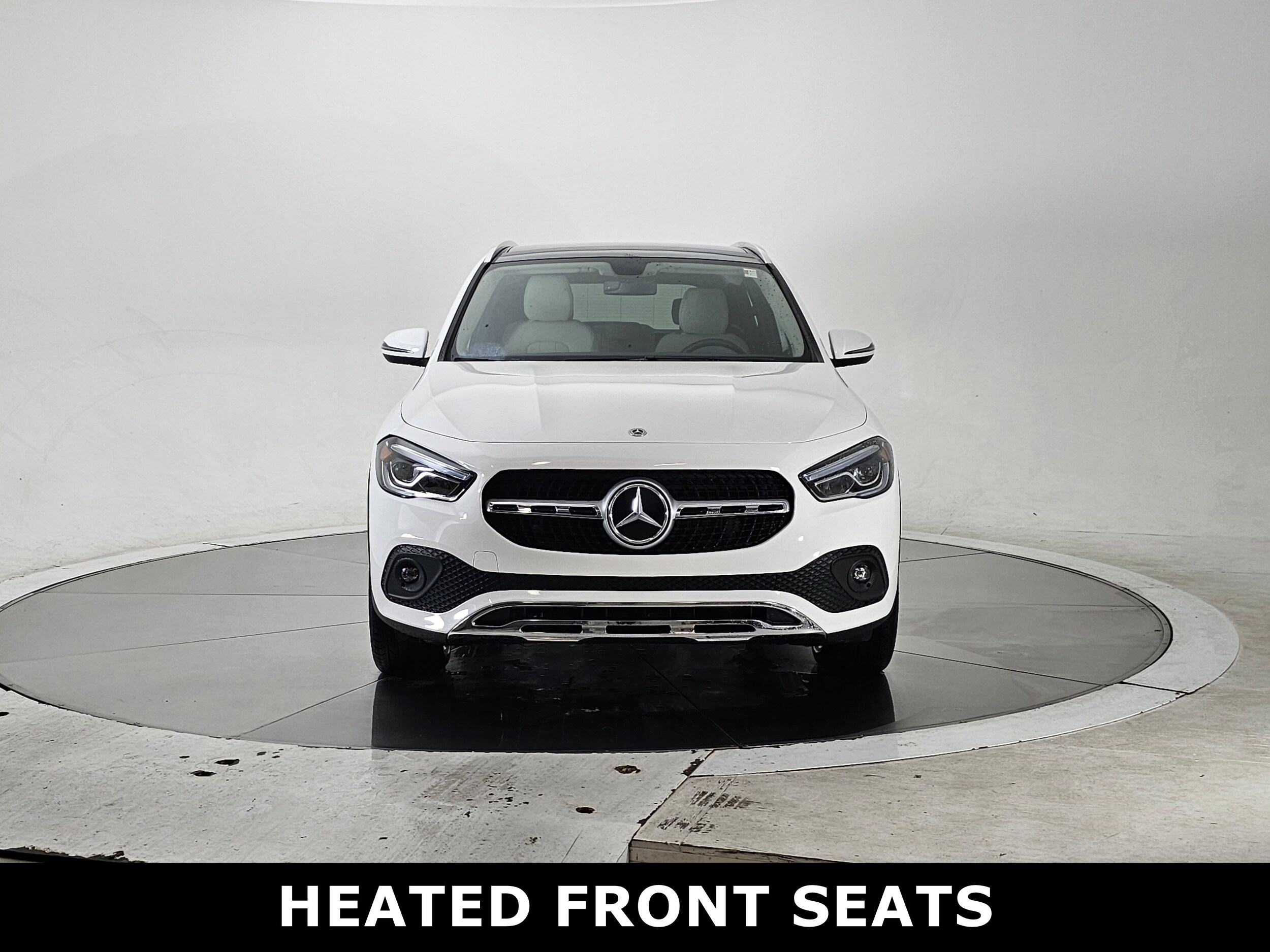 2021 Mercedes Benz GLA 250 4MATIC photo 3