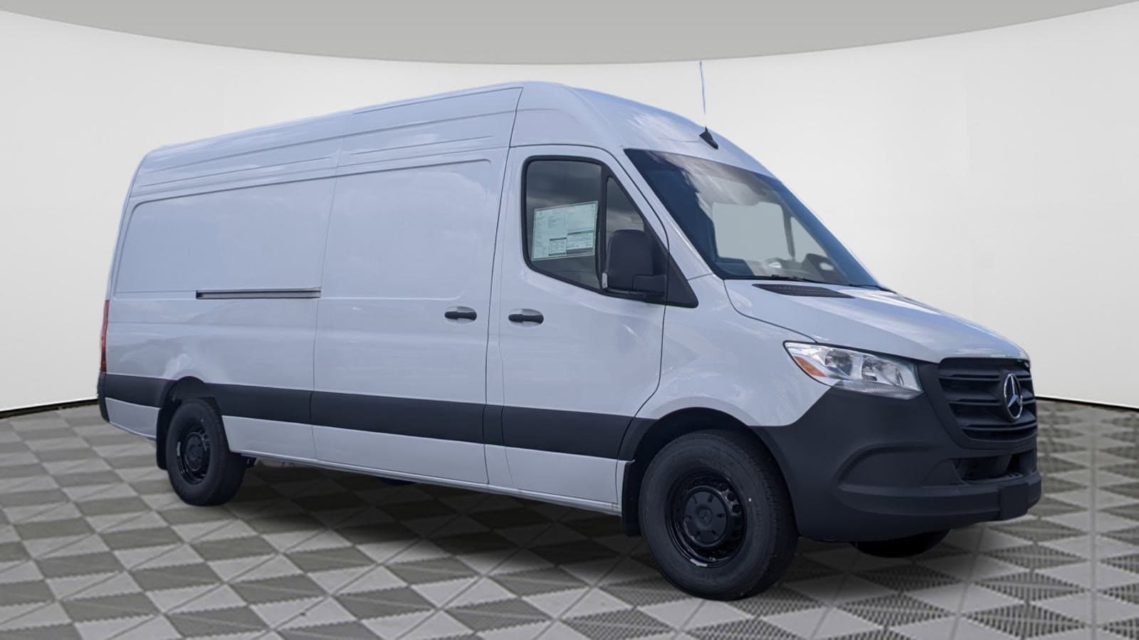 2025 Mercedes-Benz Sprinter Cargo Van