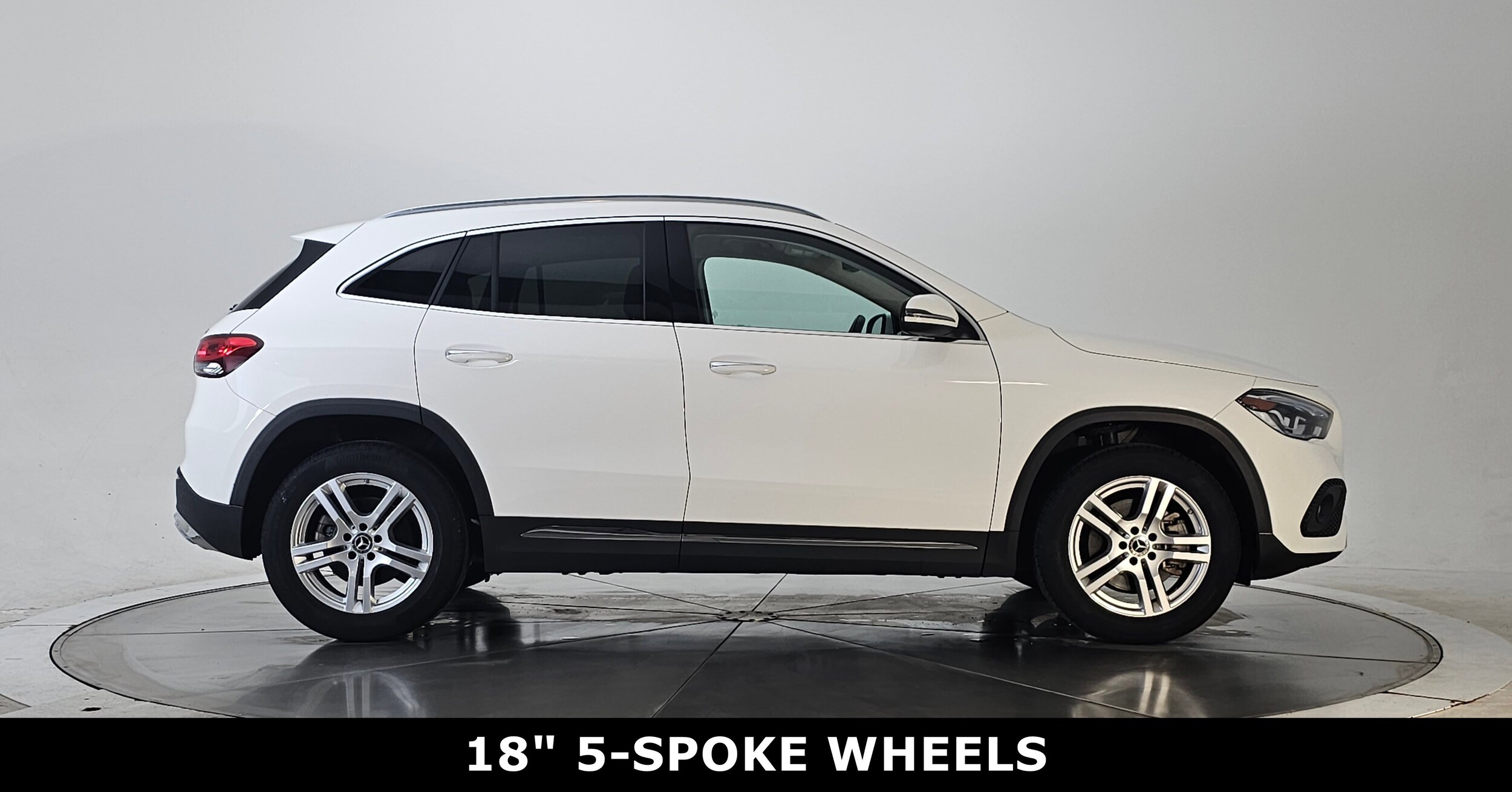 2023 Mercedes Benz GLA 250 4MATIC photo 2
