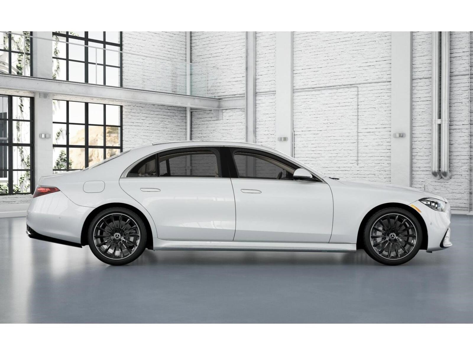 2026 Mercedes Benz S 580 4MATIC photo 2