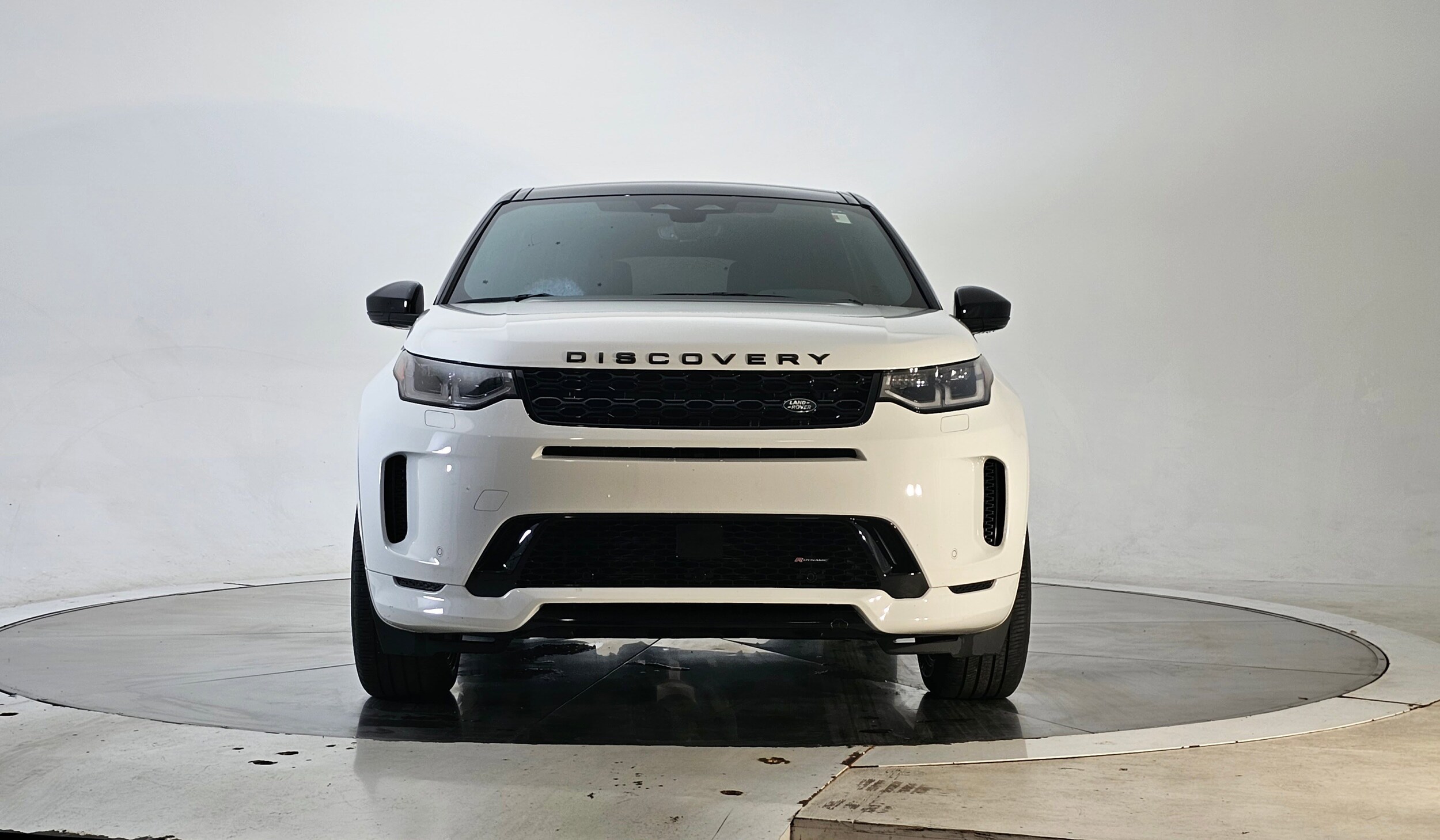 2023 Land Rover Discovery Sport SE R-Dynamic photo 3