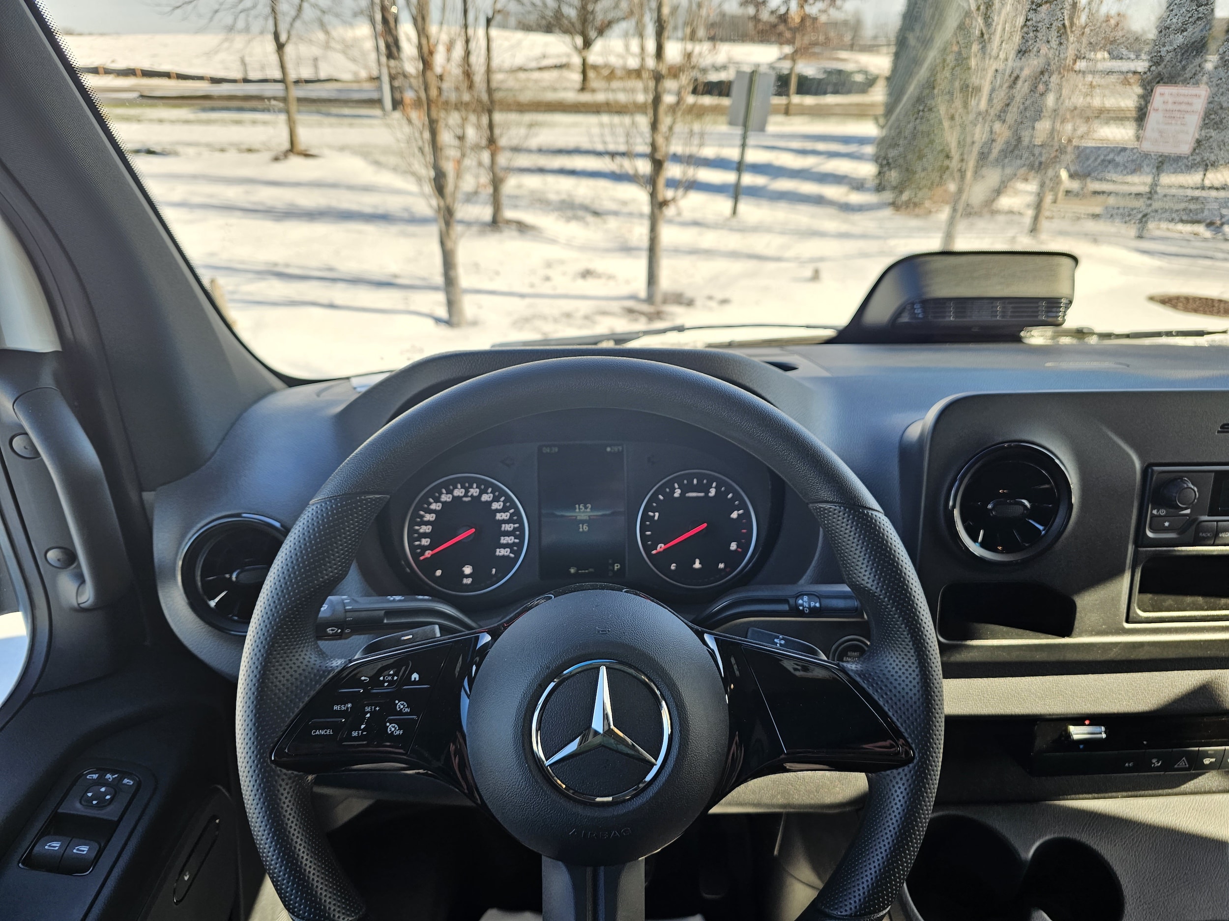 2025 Mercedes-Benz Sprinter Cargo Van Base - Photo 25