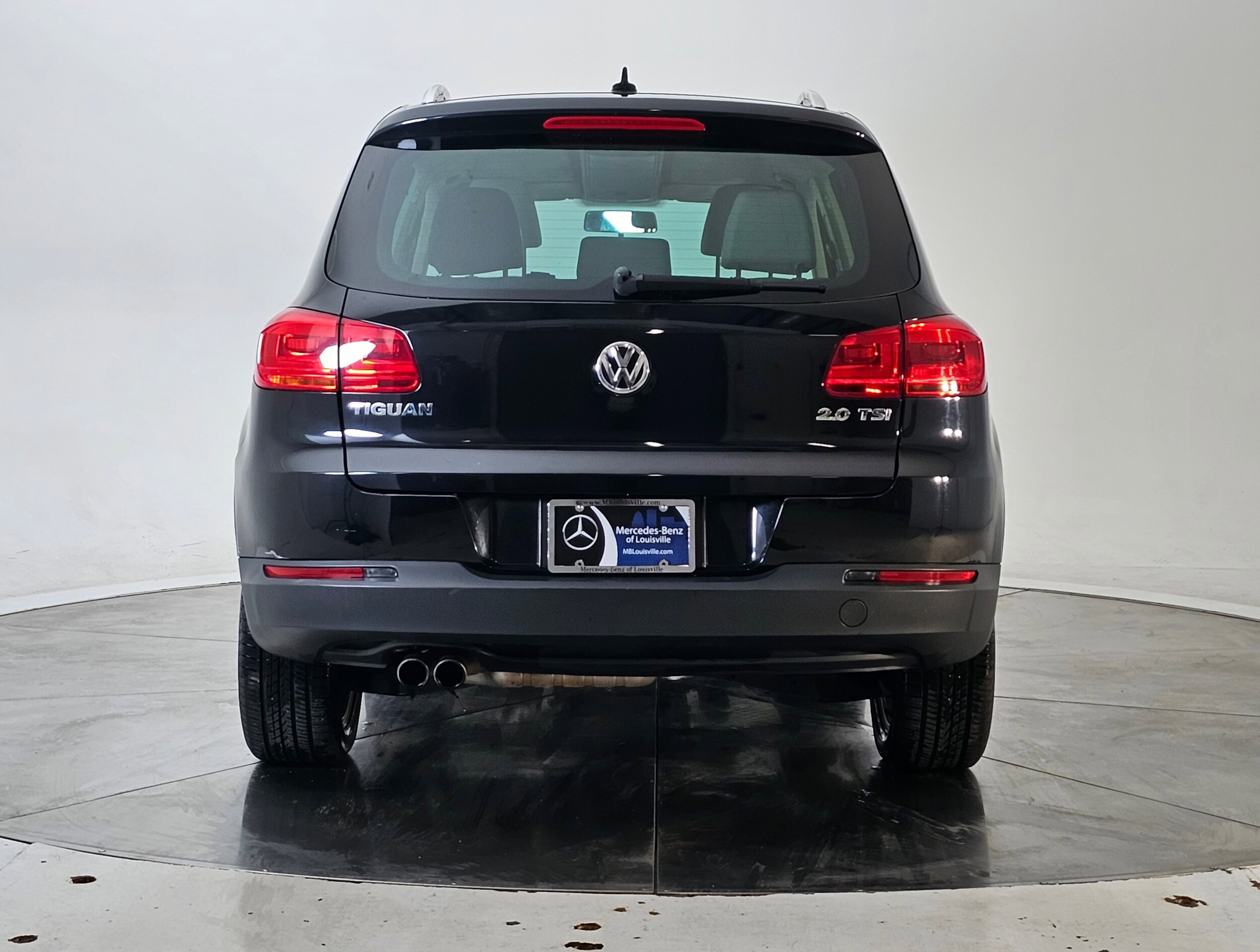 2012 Volkswagen Tiguan SE photo 4