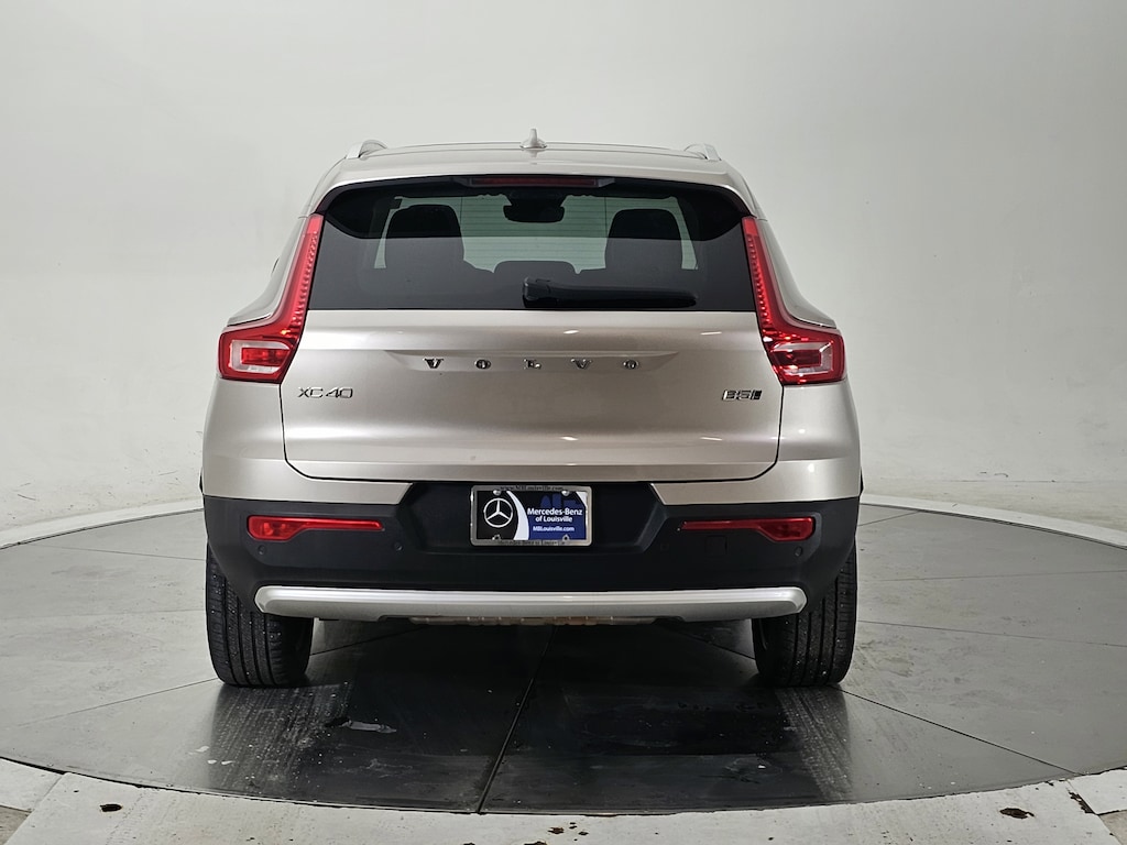 Used 2023 Volvo XC40 B5 AWD Plus Bright SUV