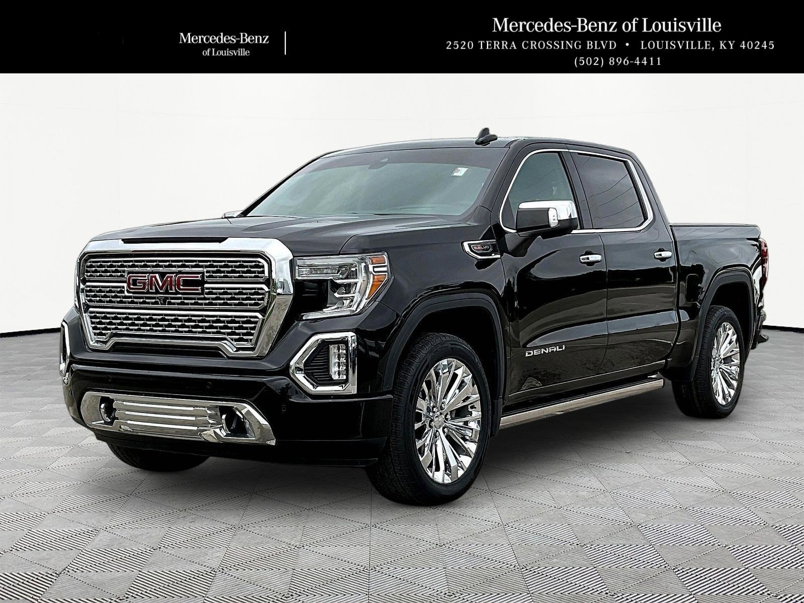 2020 GMC Sierra 4WD Crew Cab Short Box Denali's photo