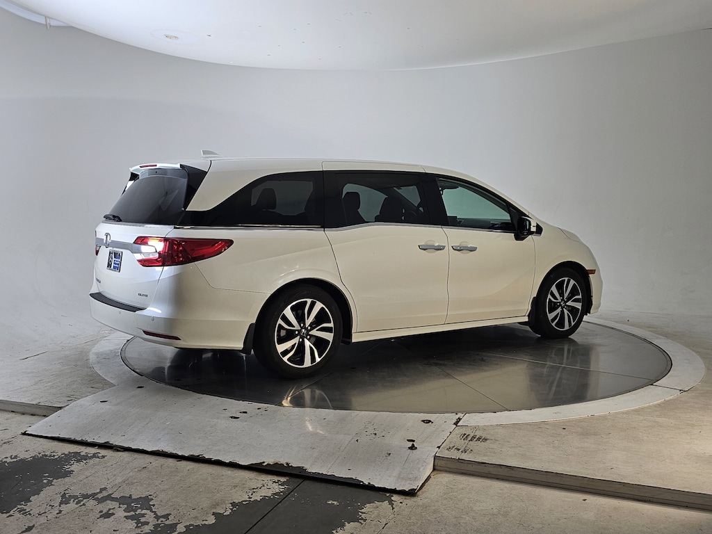 Used 2018 Honda Odyssey Elite Van