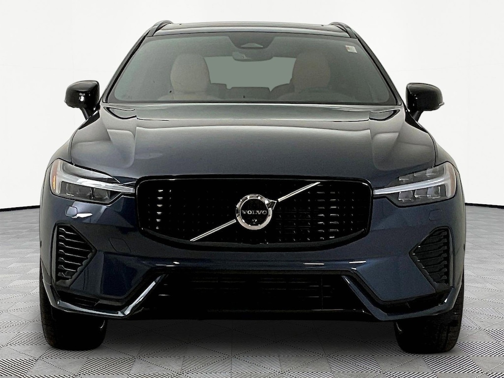 Used 2025 Volvo XC60 Plug-In Hybrid Ultra SUV