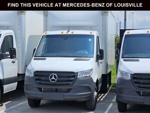 2024 Mercedes-Benz Sprinter Cab Chassis Standard Roof Truck