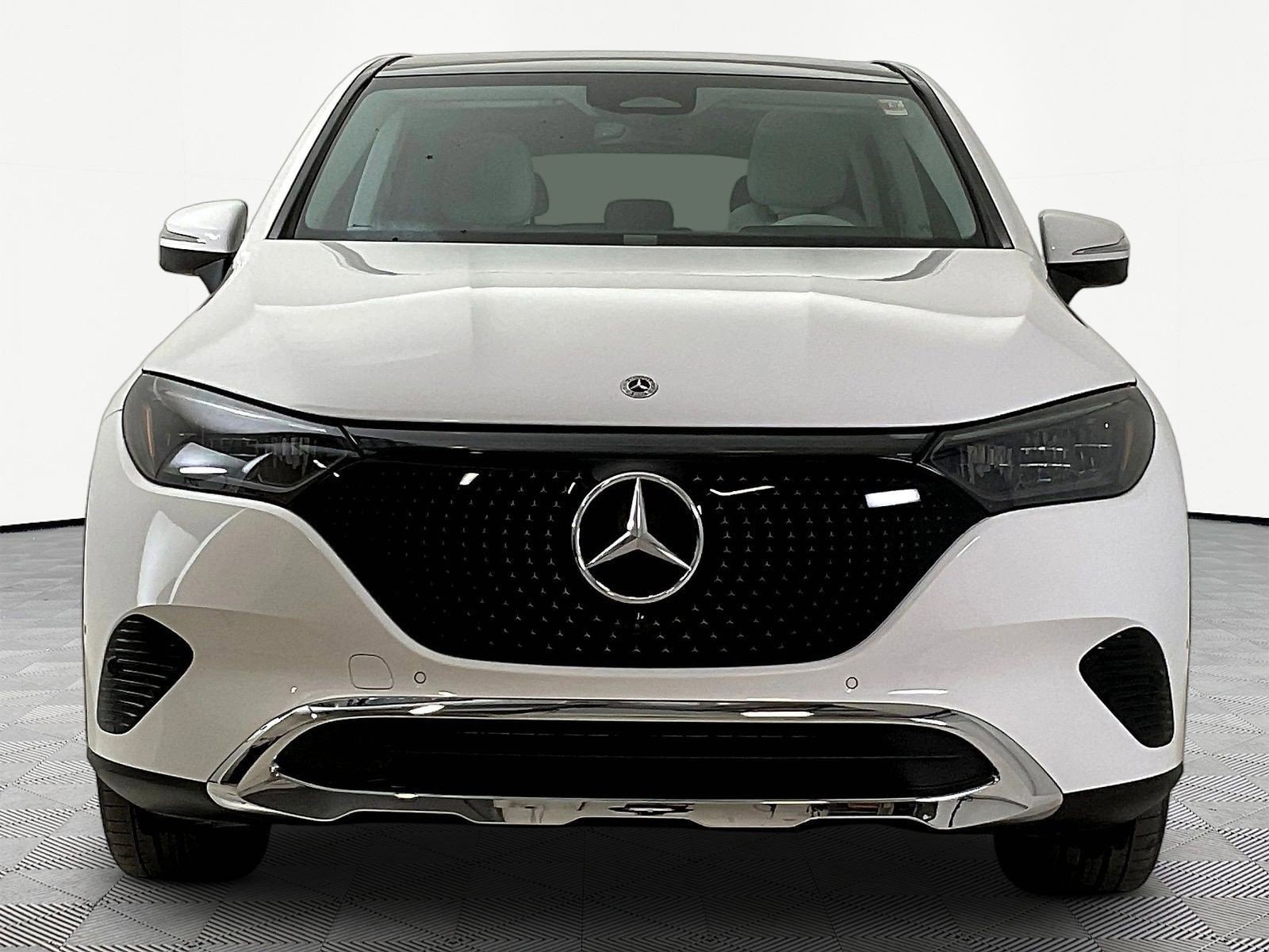 Certified 2023 Mercedes-Benz EQE SUV Base with VIN 4JGGM1CB3PA009040 for sale in Louisville, KY