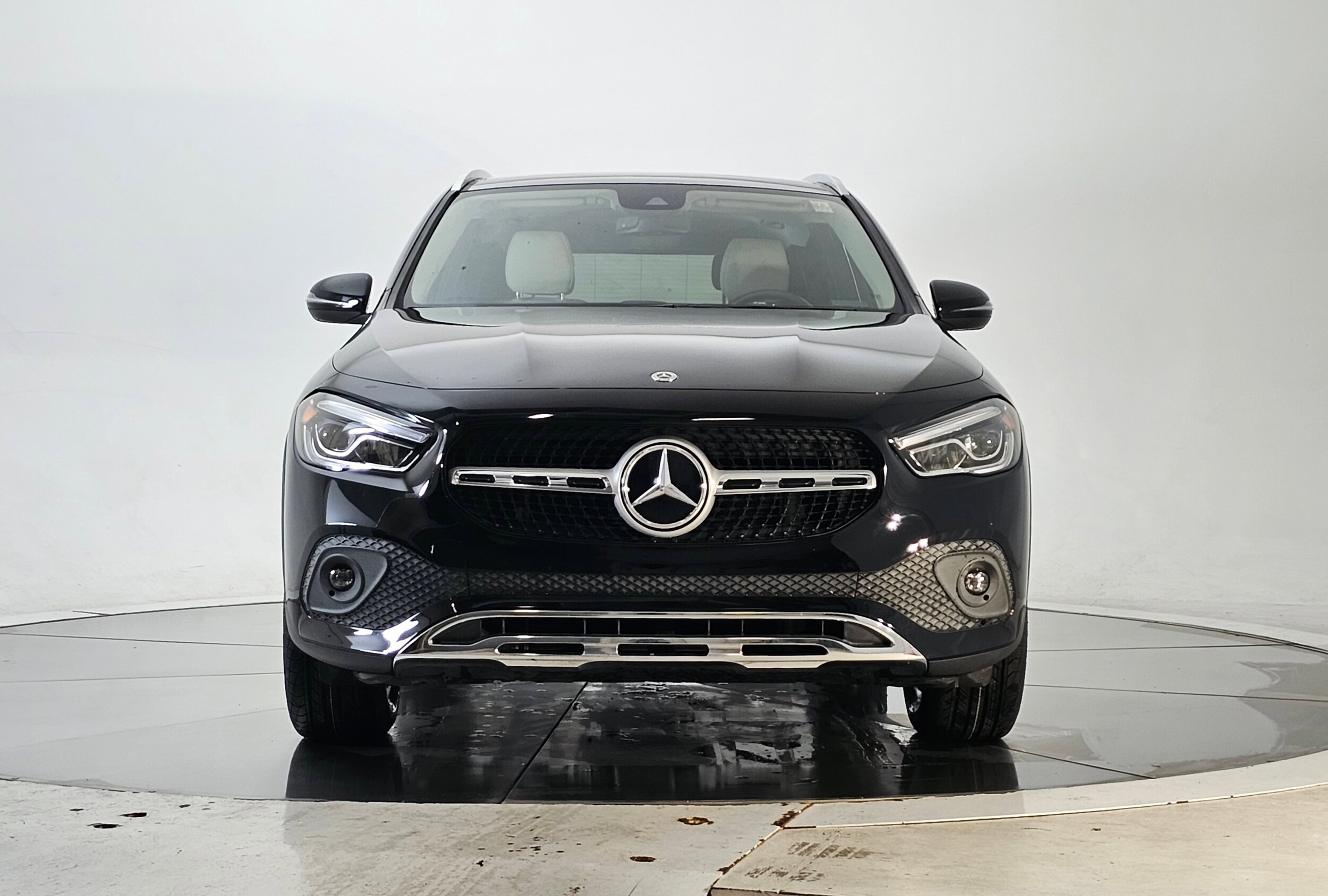 2022 Mercedes Benz GLA 250 4MATIC photo 4