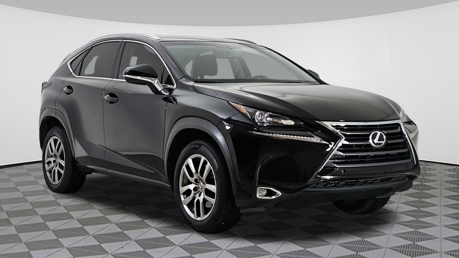 2015 Lexus NX 200t's photo