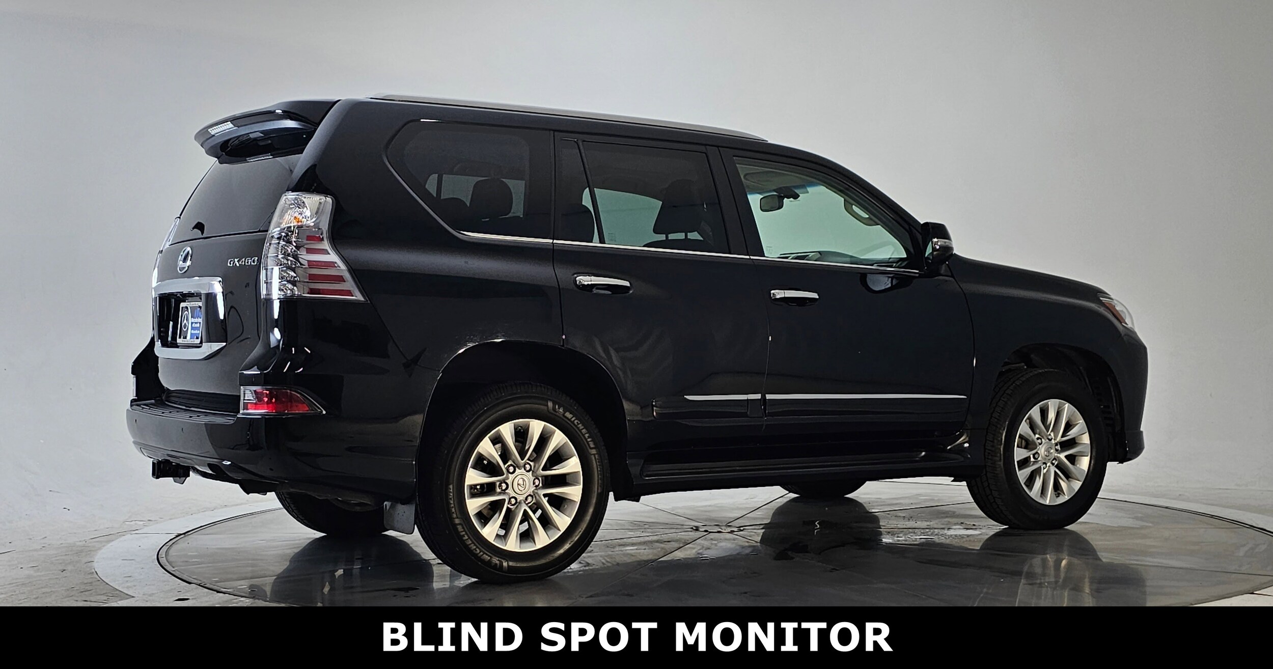 2019 Lexus GX 460 photo 2