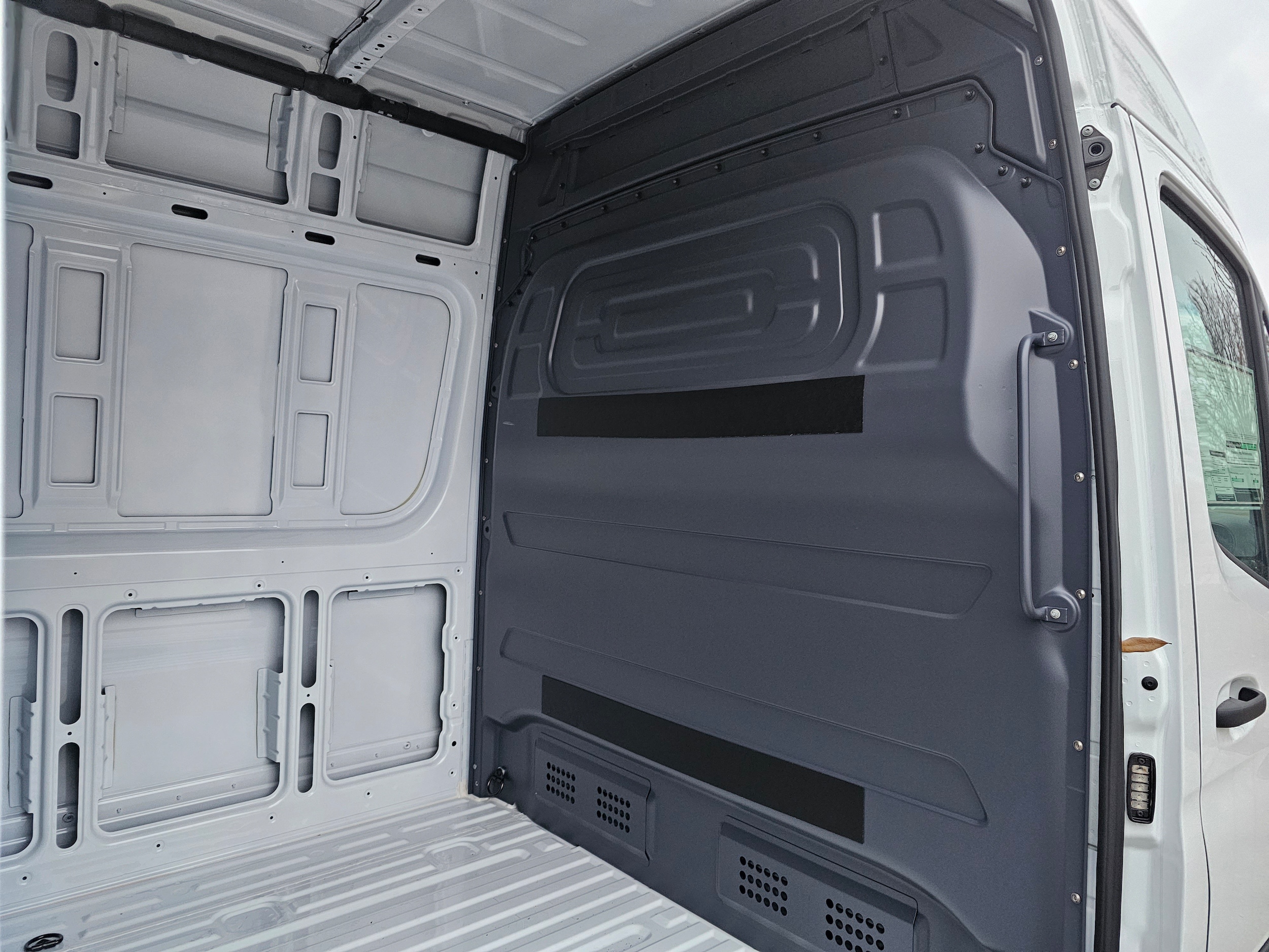 2025 Mercedes-Benz Sprinter Cargo Van Base - Photo 23