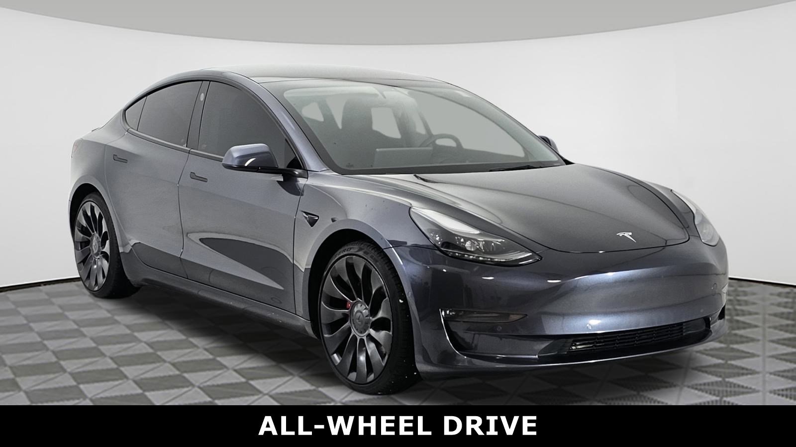 2022 Tesla Model 3 Performance's photo