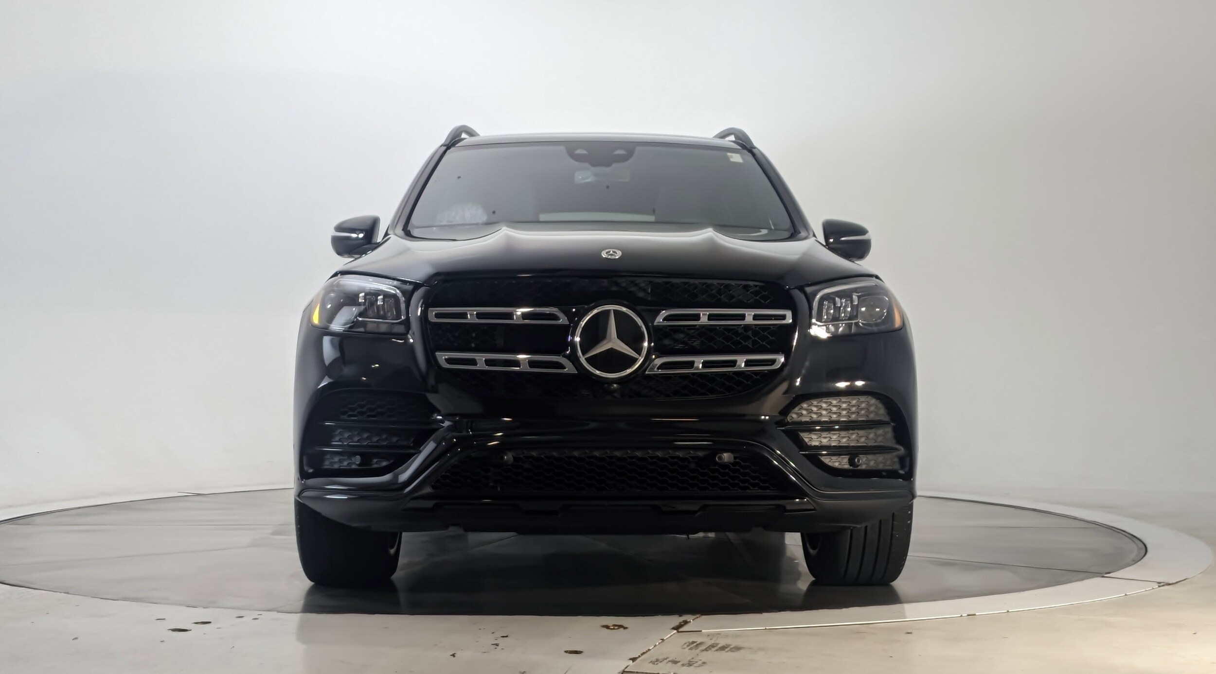 2022 Mercedes Benz GLS 450 4MATIC photo 3