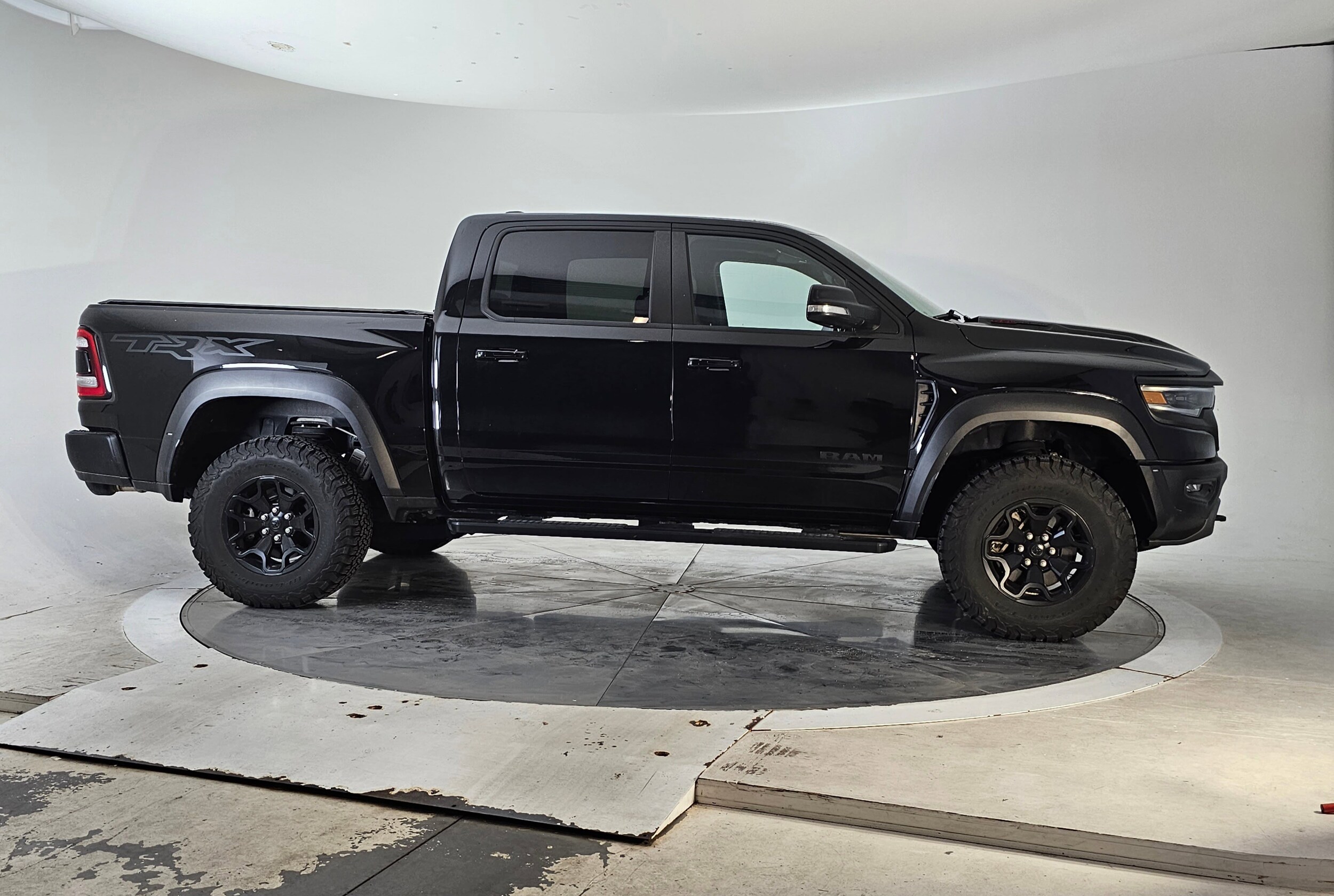 2022 Ram 1500 TRX photo 3