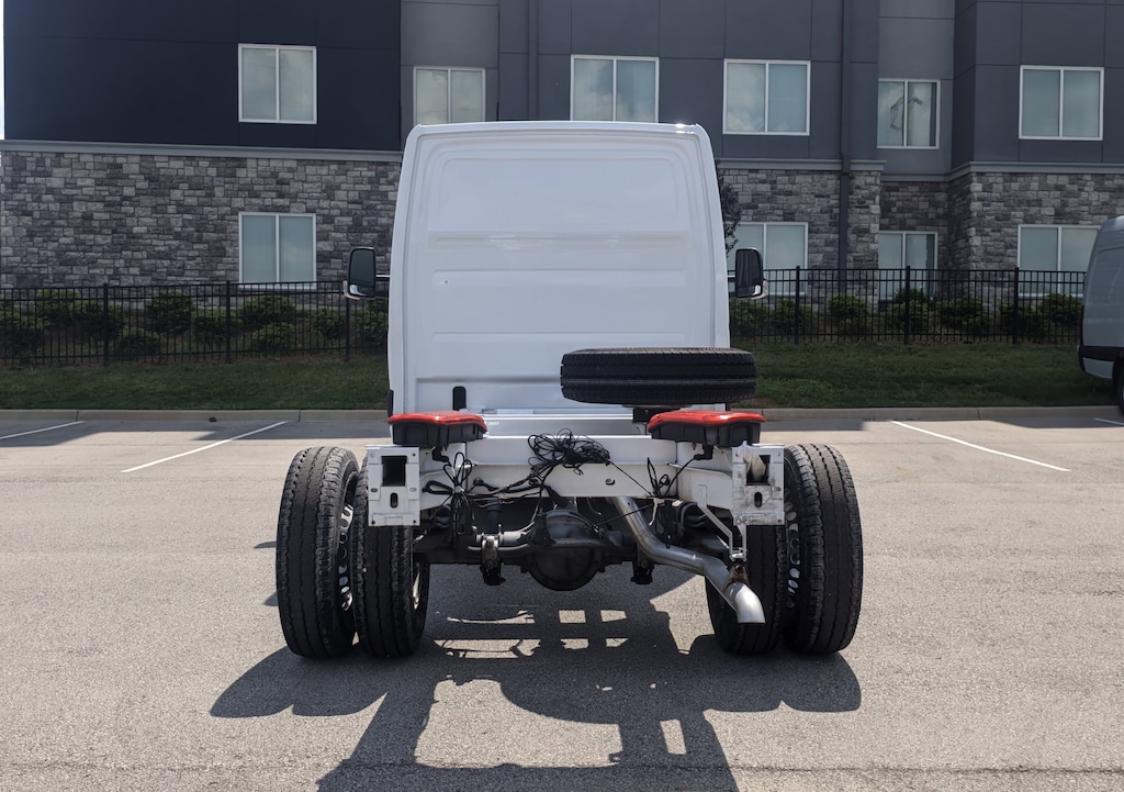 New 2024 Mercedes-Benz Sprinter 4500 Chassis Standard Roof Truck