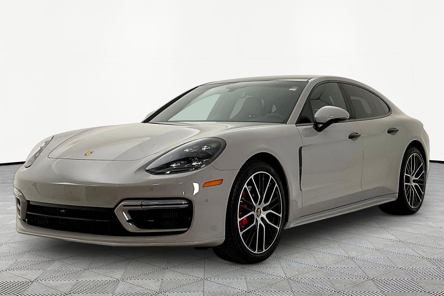 2021 Porsche Panamera