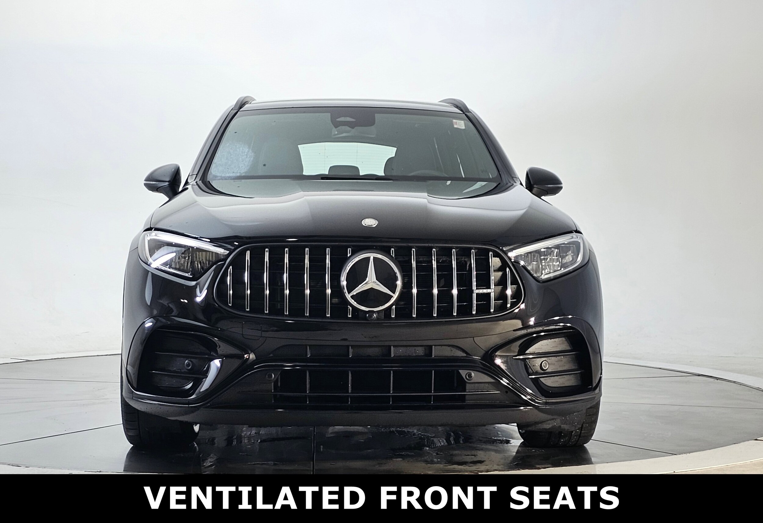 2025 Mercedes Benz GLC AMG 43 4MATIC photo 3