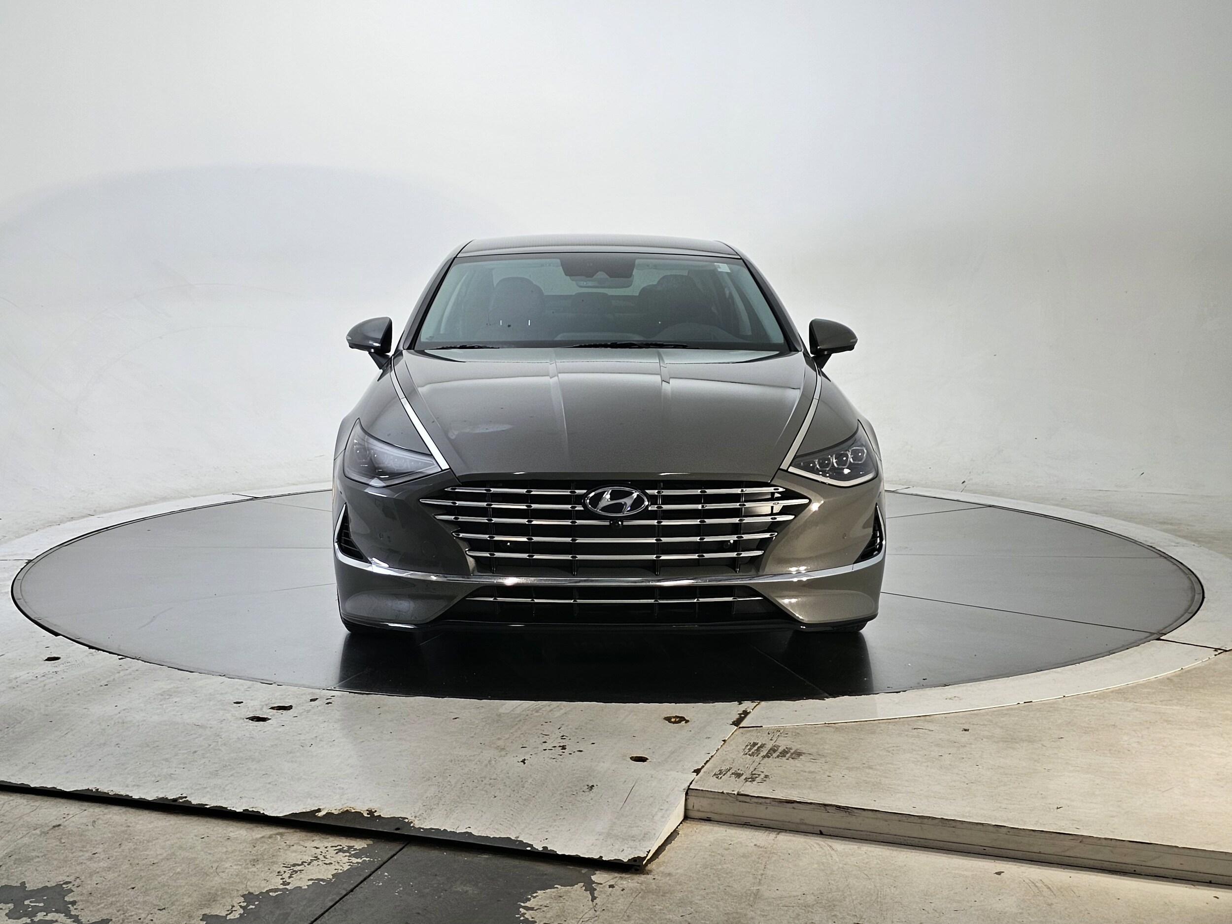 2021 Hyundai Sonata Hybrid Limited photo 3