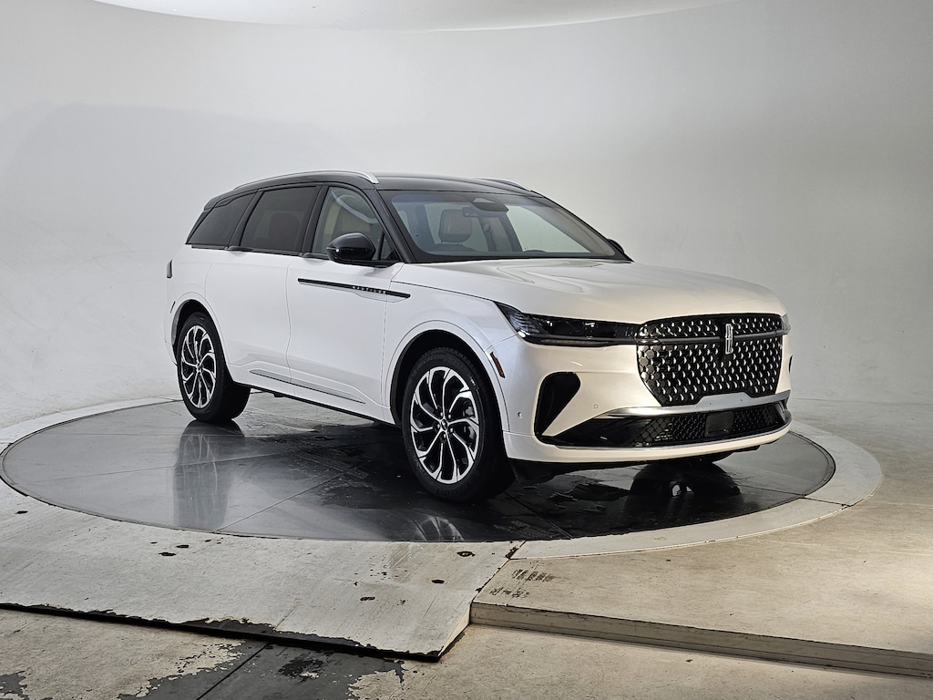 Used 2024 Lincoln Nautilus Reserve SUV