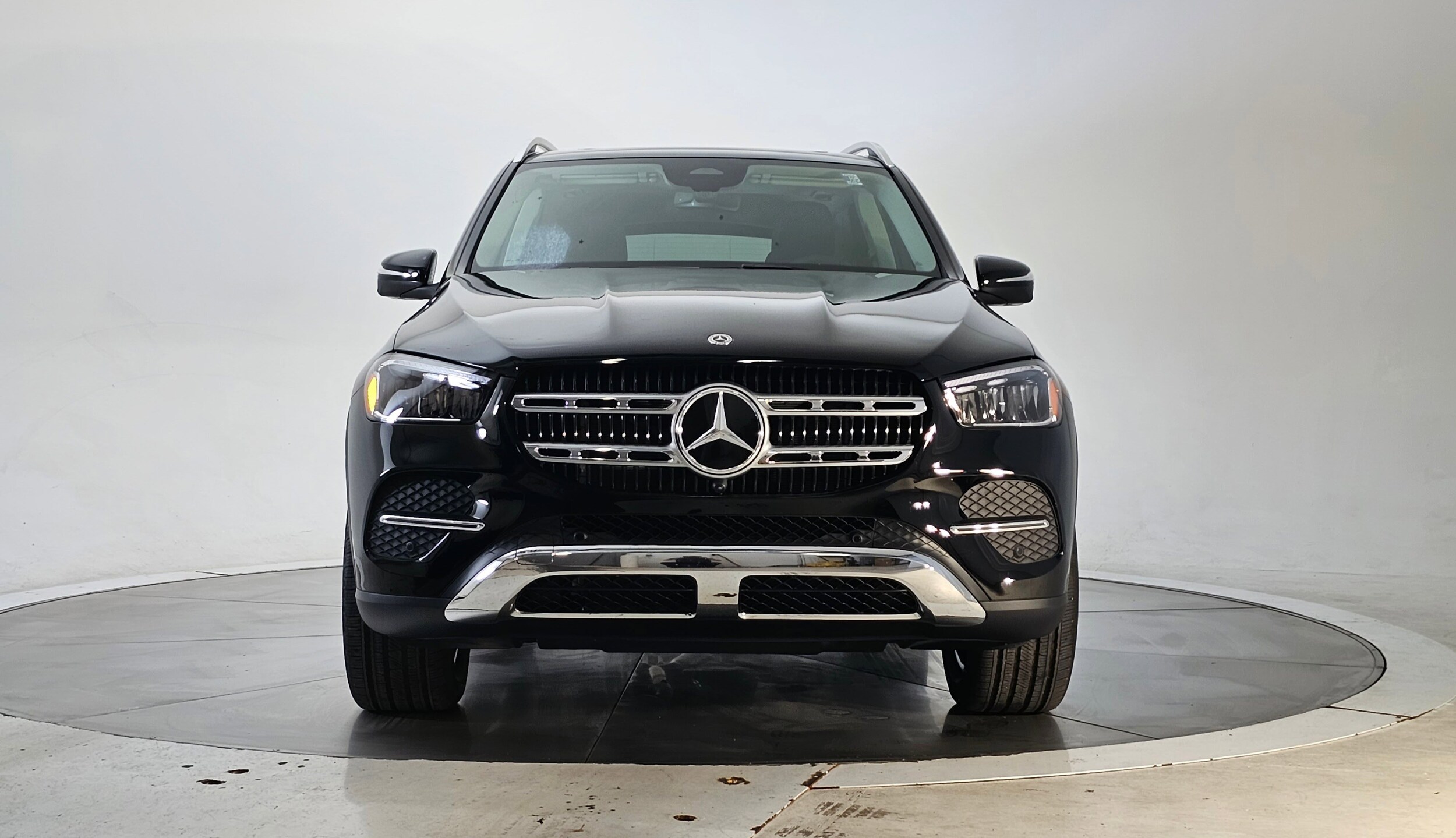 2026 Mercedes Benz GLE 350 4MATIC photo 4