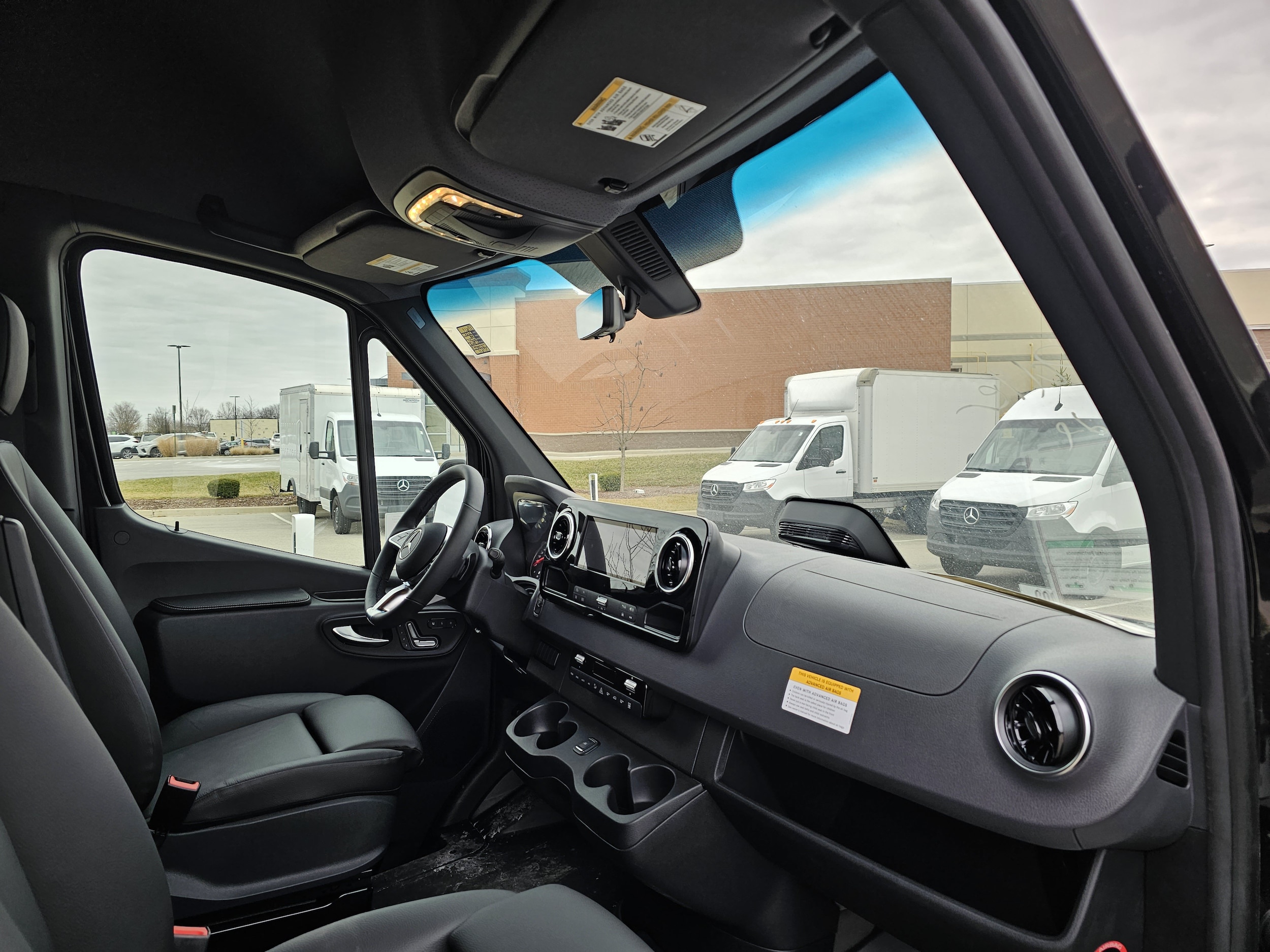 2025 Mercedes-Benz Sprinter Passenger Van Base - Photo 17