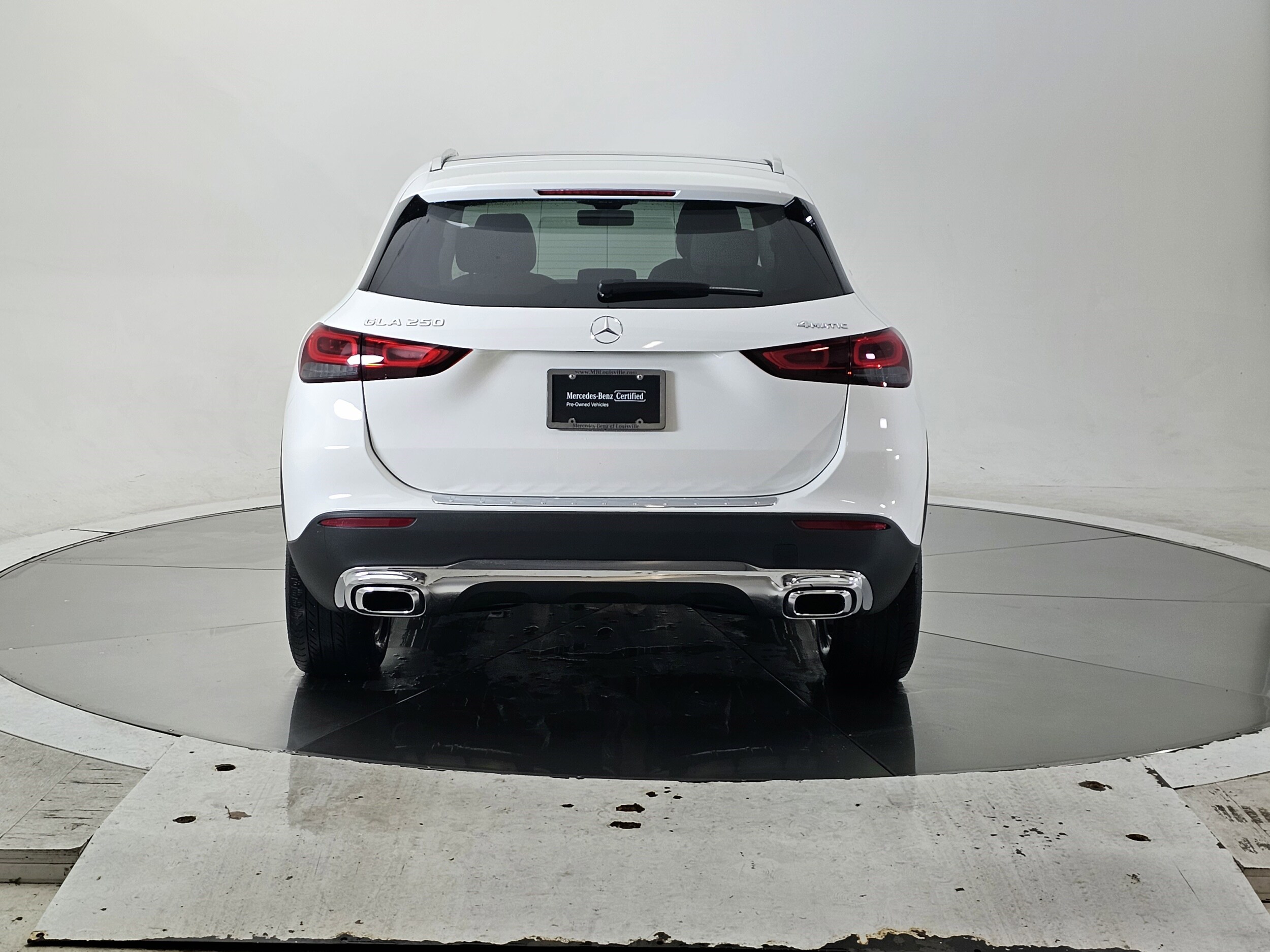 2021 Mercedes Benz GLA 250 4MATIC photo 4