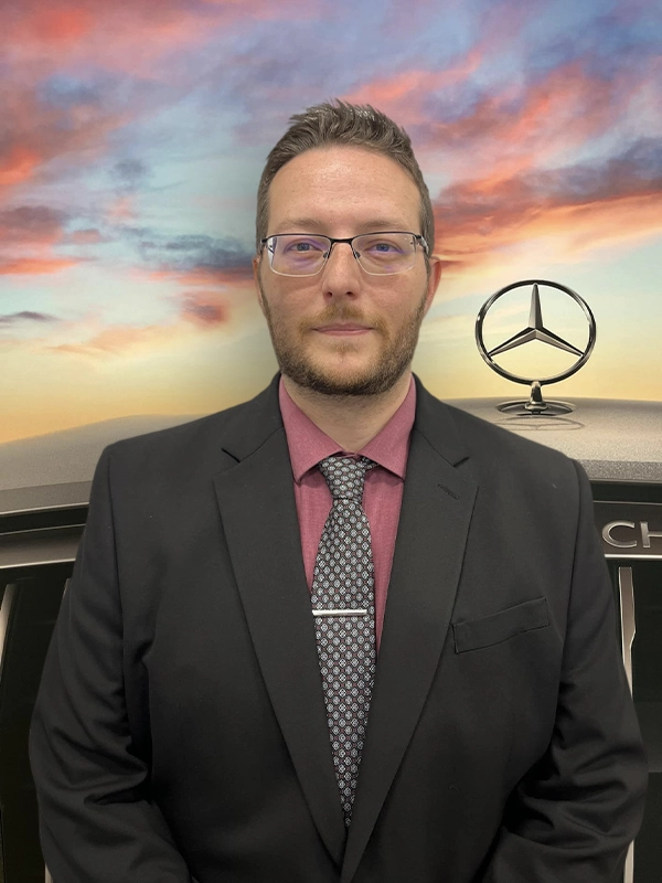 Staff member Eric Borden from ID_f37fbfc03b3d