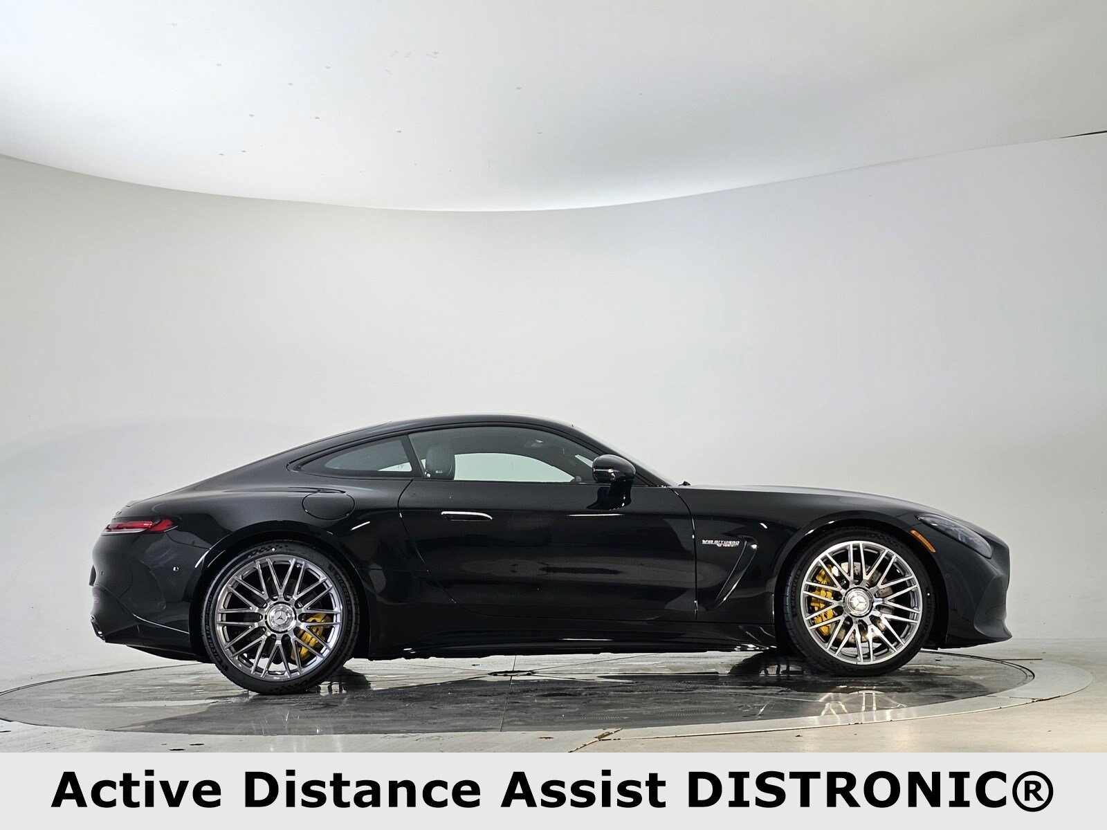 2025 Mercedes Benz AMG GT photo 3