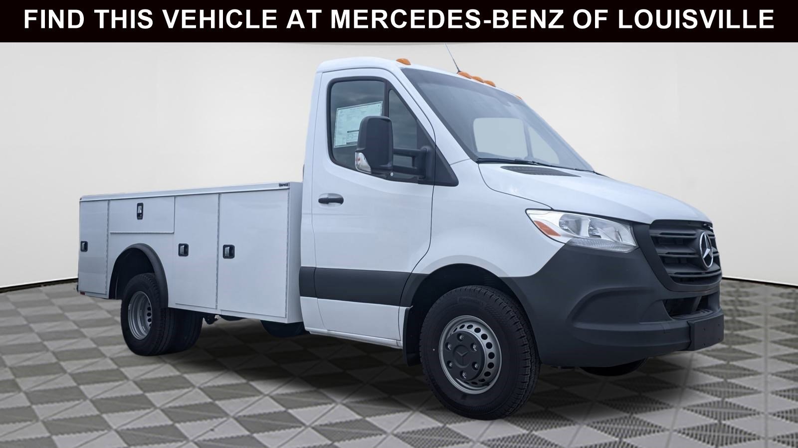 2023 Mercedes-Benz Sprinter Cab Chassis Base's photo