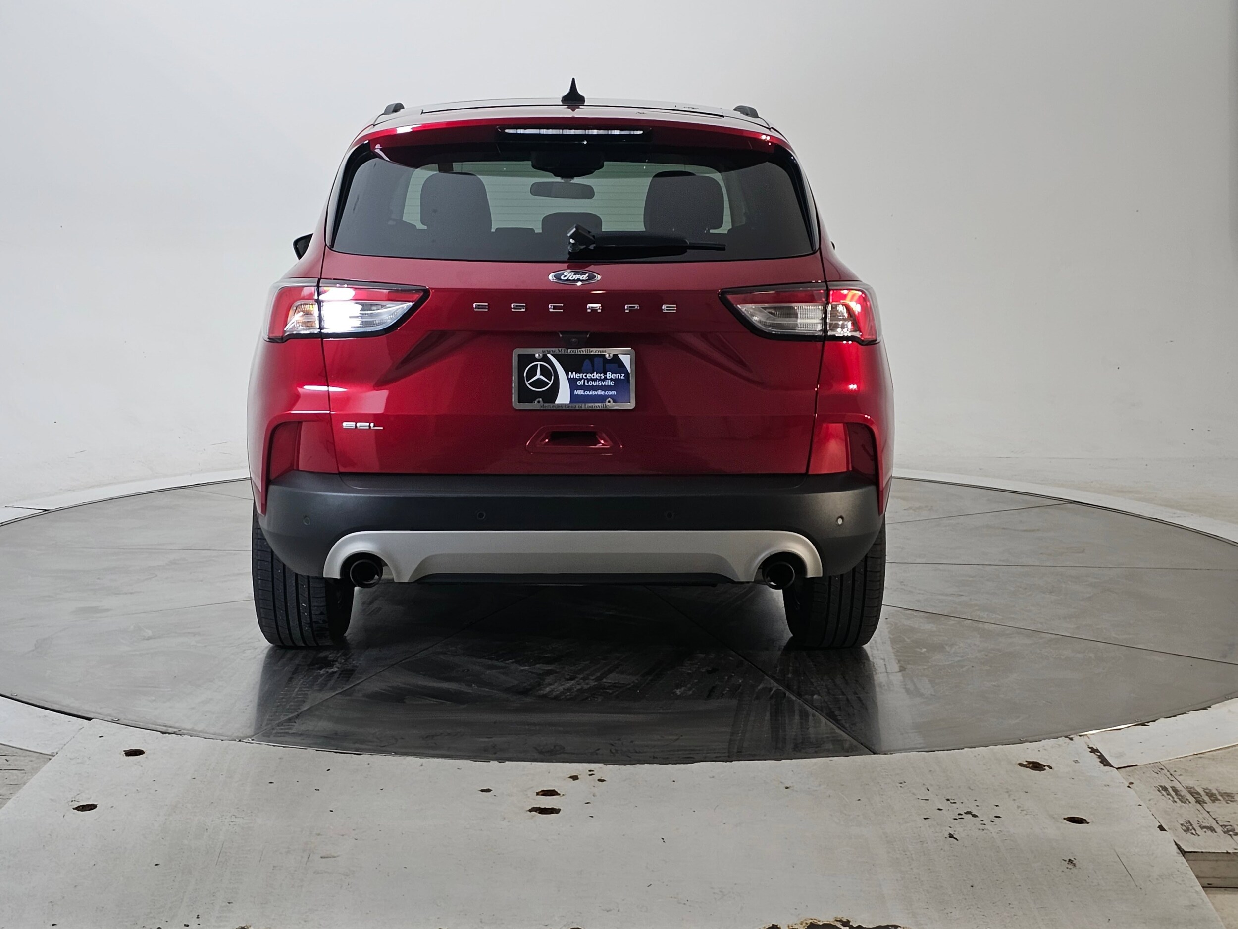 2021 Ford Escape SEL photo 4