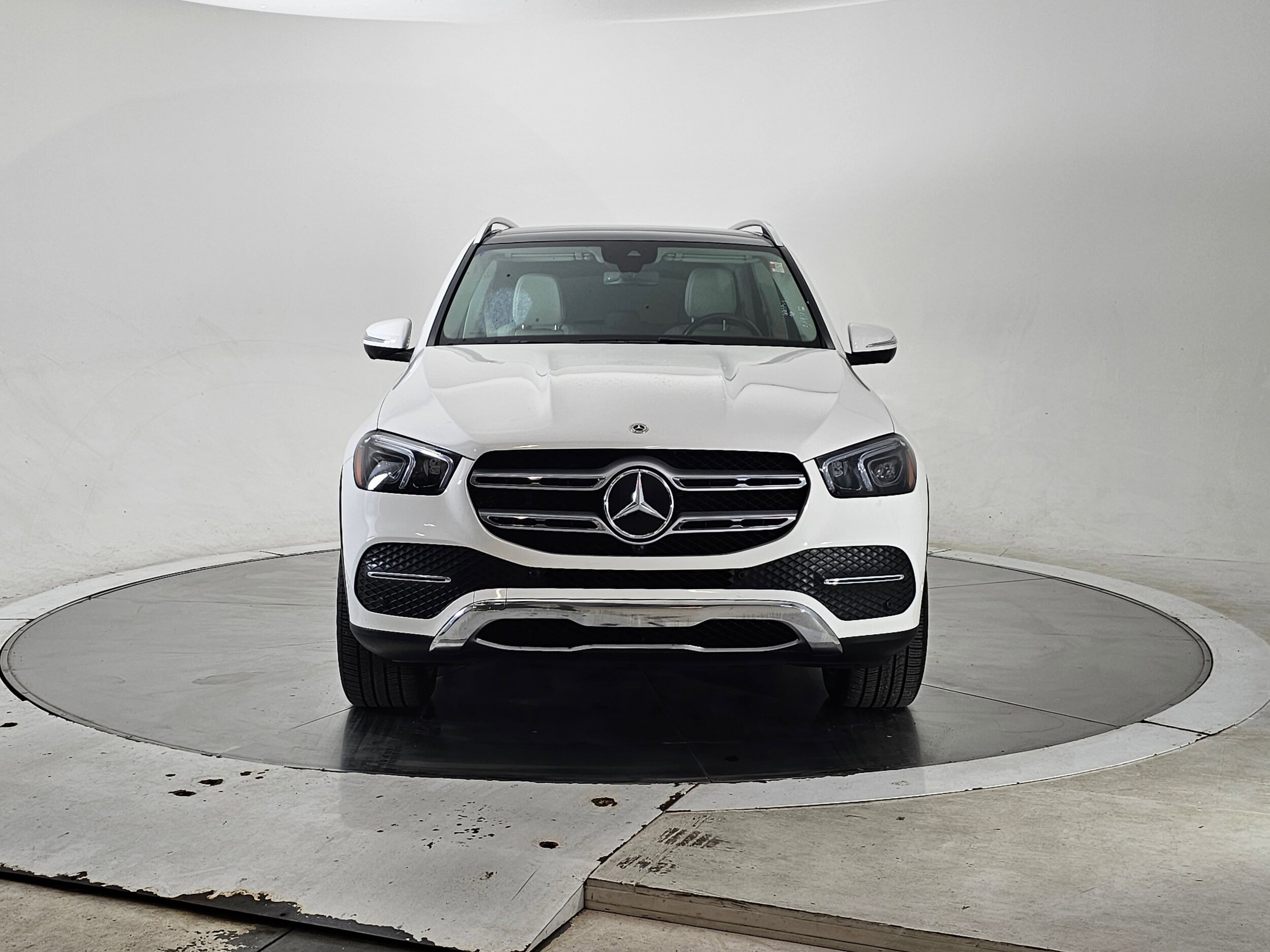 2022 Mercedes Benz GLE 350 4MATIC photo 3
